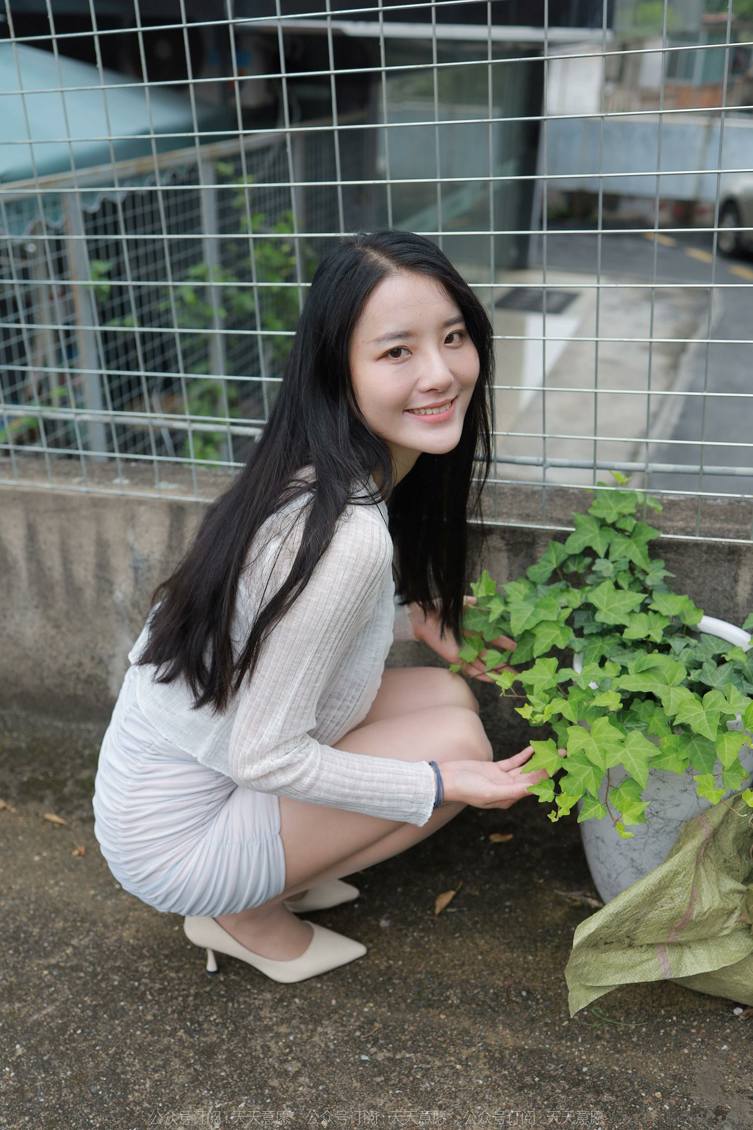 图片[75]-[IESS异思趣向] 耽丝 220501白色恋人婉萍 [86P] – 速更版-美库