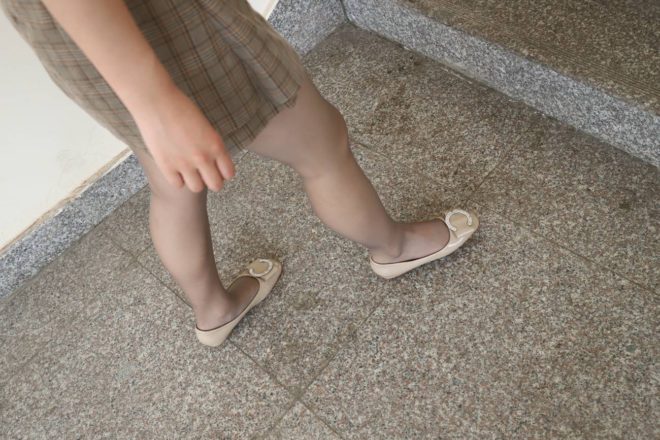 图片[16]-大西瓜爱牙膏-2019 6月活动 模特1（一） 薄灰丝(3)[40P] – 速更版-美库