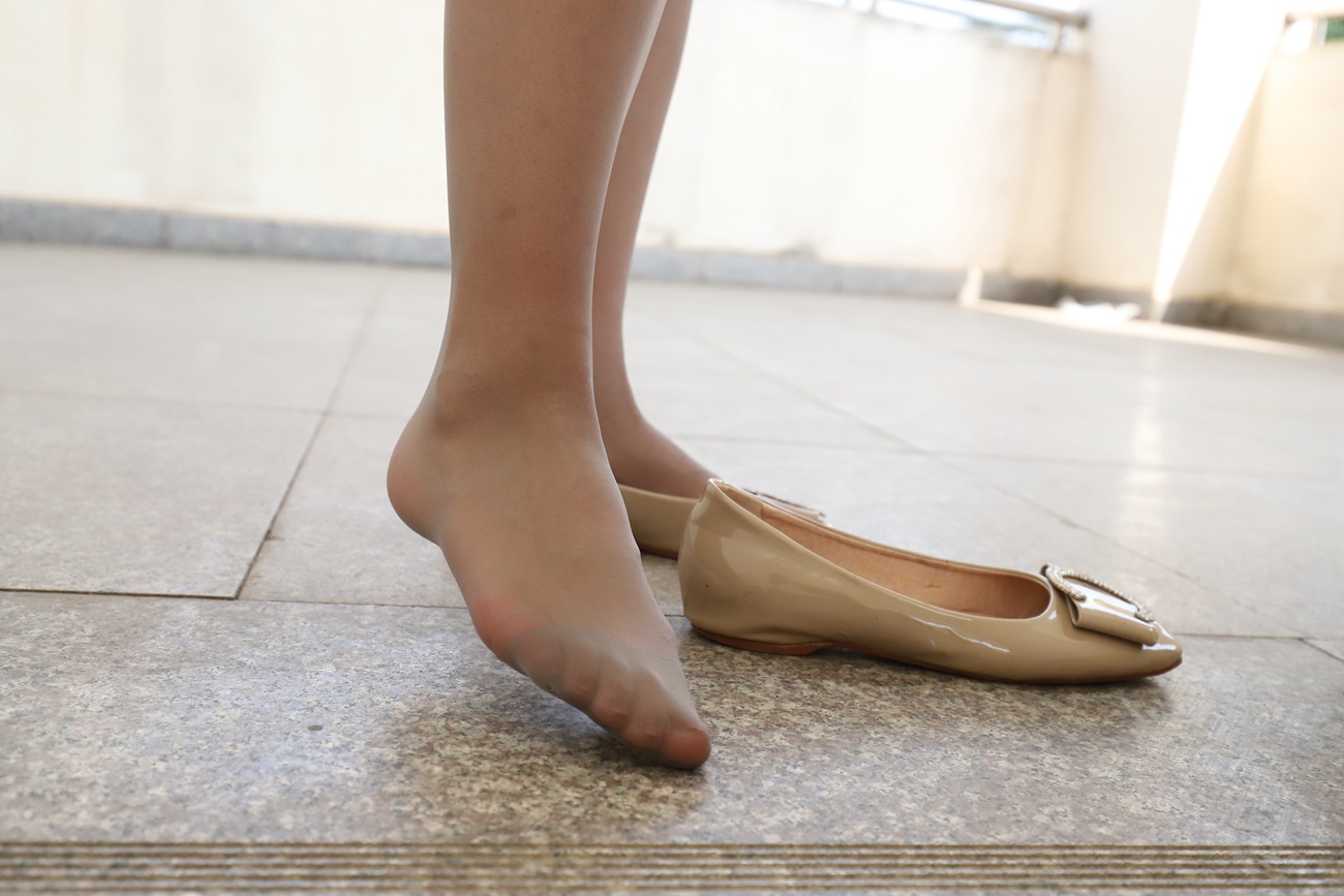 图片[19]-大西瓜爱牙膏-2019 6月活动 模特1（一） 薄灰丝(4)[48P] – 速更版-美库