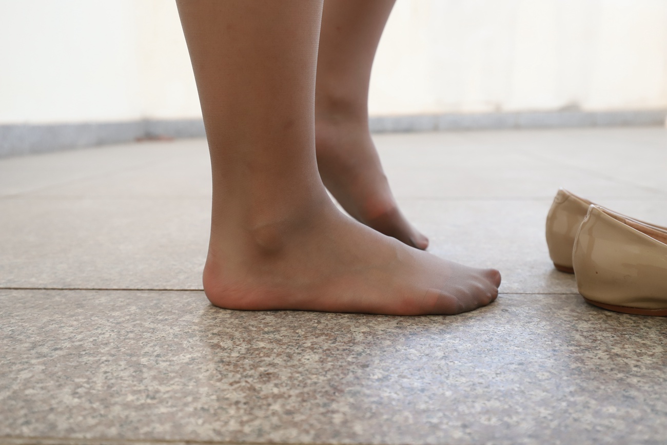 图片[24]-大西瓜爱牙膏-2019 6月活动 模特1（一） 薄灰丝(4)[48P] – 速更版-美库