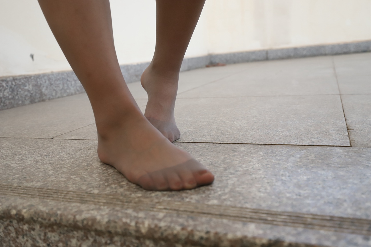 图片[34]-大西瓜爱牙膏-2019 6月活动 模特1（一） 薄灰丝(4)[48P] – 速更版-美库