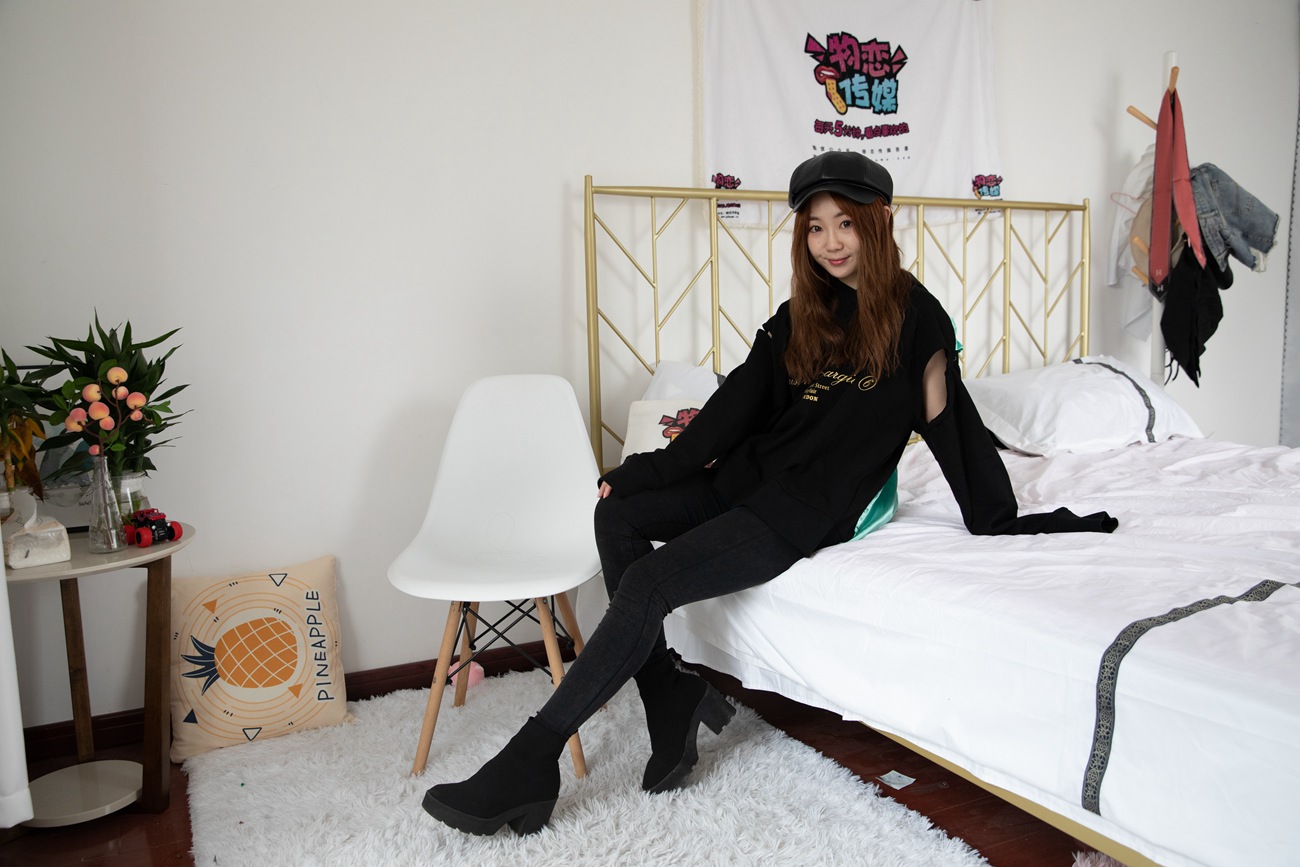 图片[116]-物恋传媒 NO.567 优优-秋意冬词[145P] – 速更版-美库