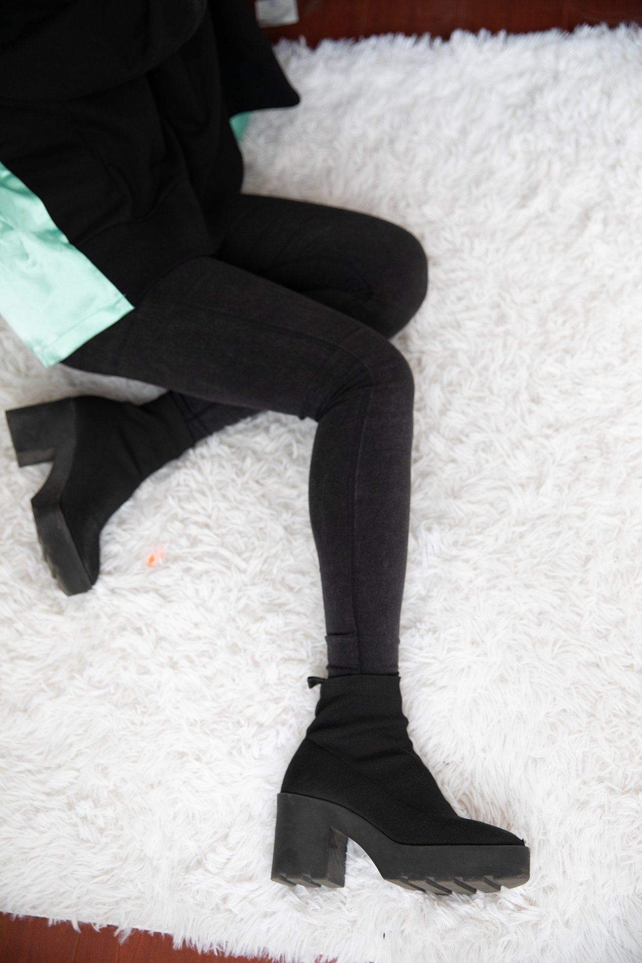 图片[139]-物恋传媒 NO.567 优优-秋意冬词[145P] – 速更版-美库