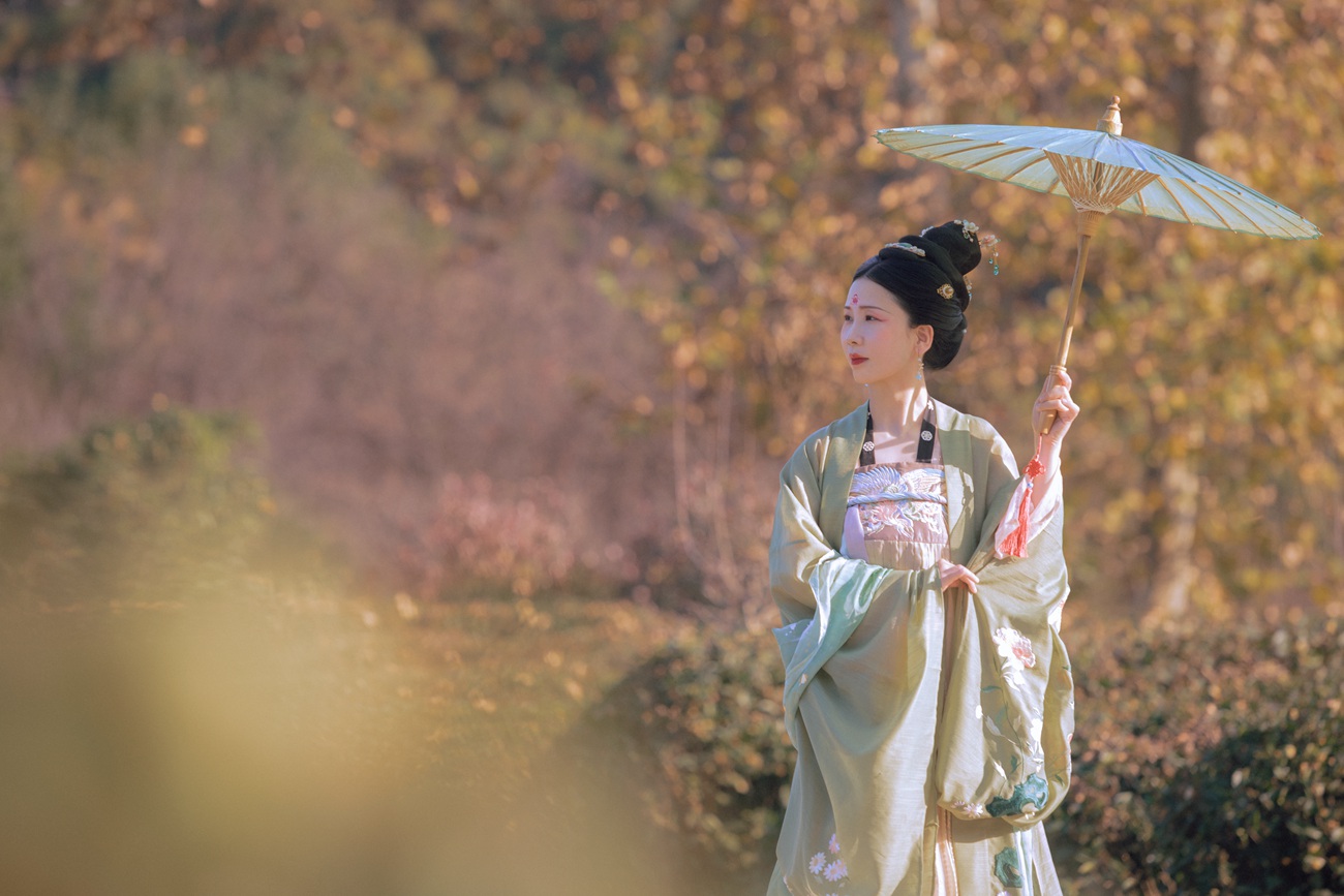 图片[27]-[YITUYU艺图语] 2021.09.27 苏幕遮 唱小游 [26P] – 速更版-美库