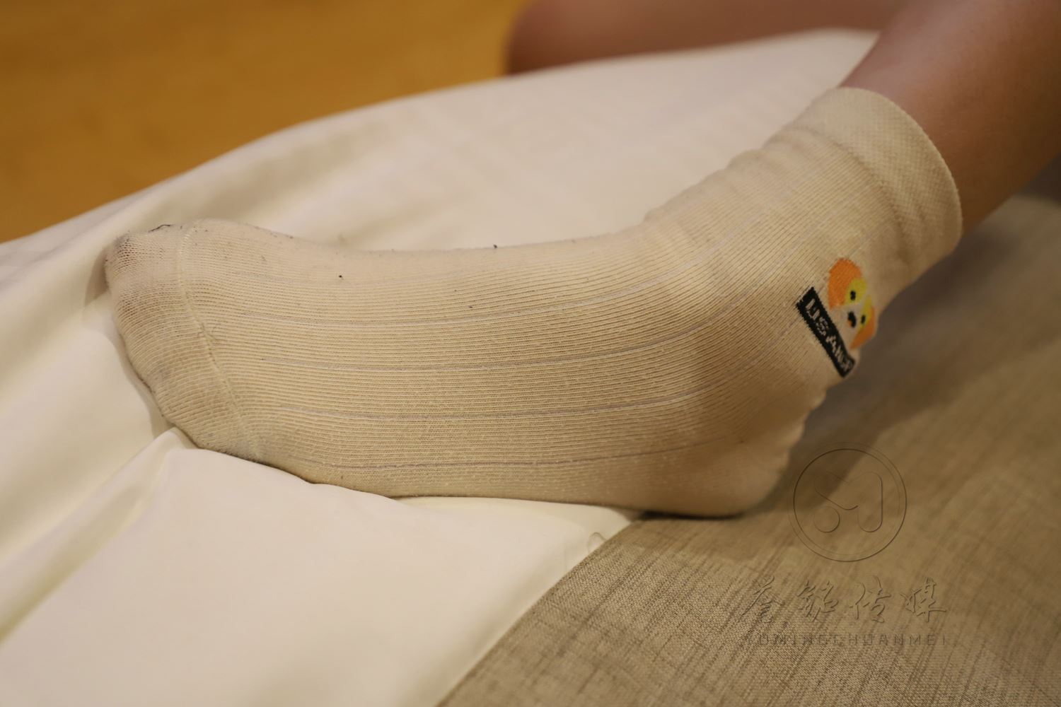 图片[47]-[誉铭传媒]袜足摄影 2019年 NO.003 破棉袜裸足[151P] – 速更版-美库