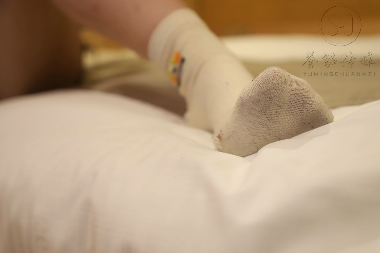 图片[50]-[誉铭传媒]袜足摄影 2019年 NO.003 破棉袜裸足[151P] – 速更版-美库