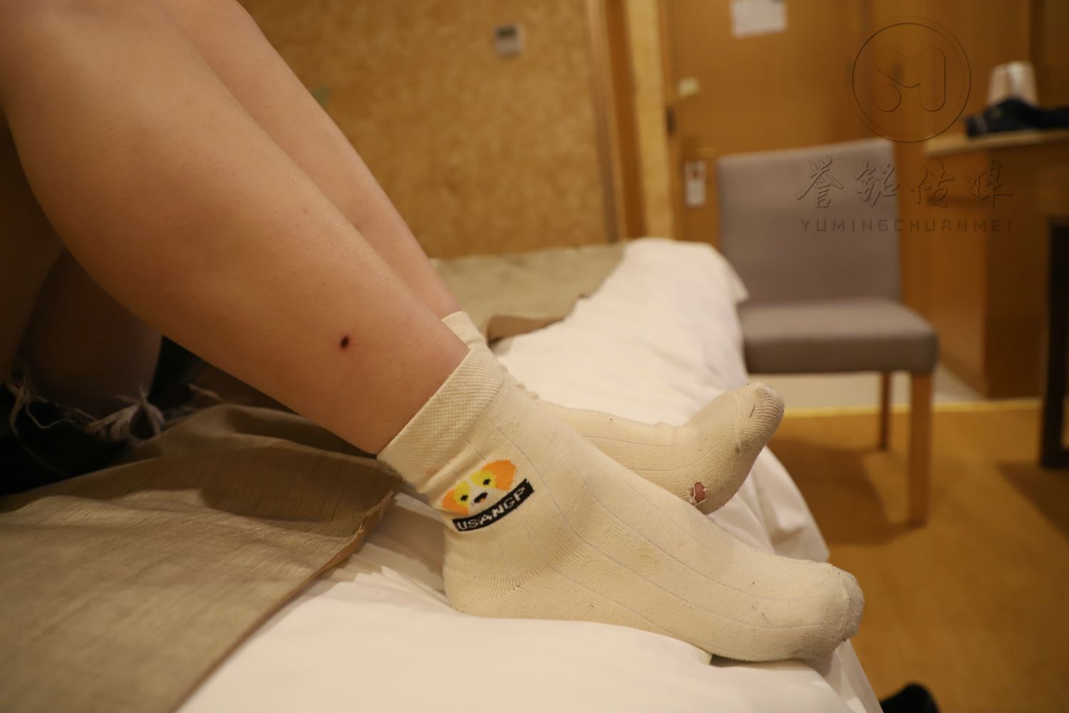 图片[81]-[誉铭传媒]袜足摄影 2019年 NO.003 破棉袜裸足[151P] – 速更版-美库