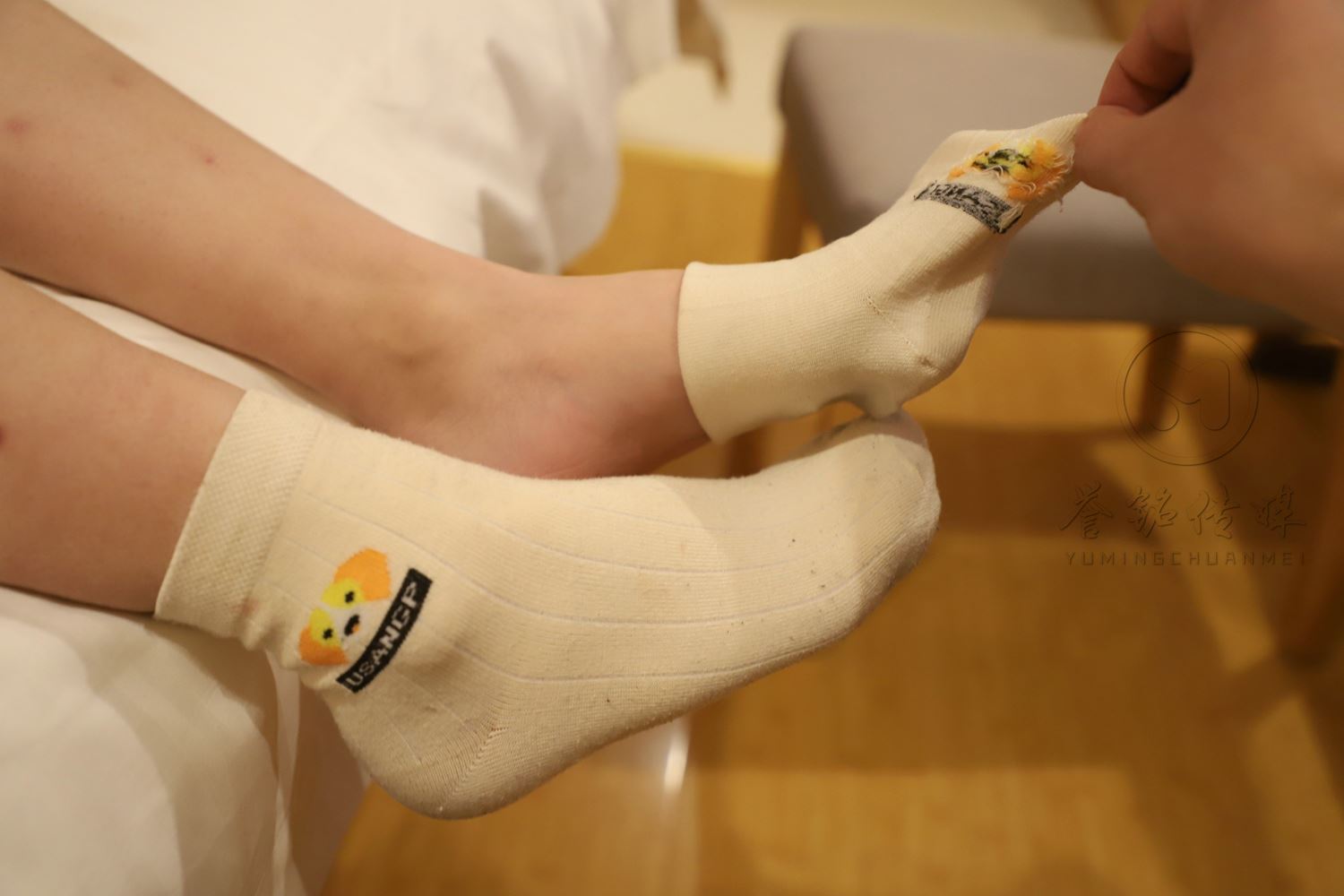 图片[104]-[誉铭传媒]袜足摄影 2019年 NO.003 破棉袜裸足[151P] – 速更版-美库