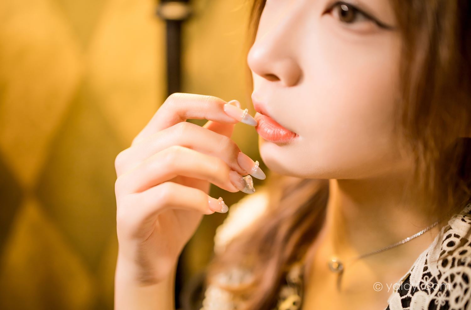 图片[33]-[YALAYI雅拉伊] 2022.08.31 NO.969 黑色的蝴蝶 阿禾[46P] – 速更版-美库