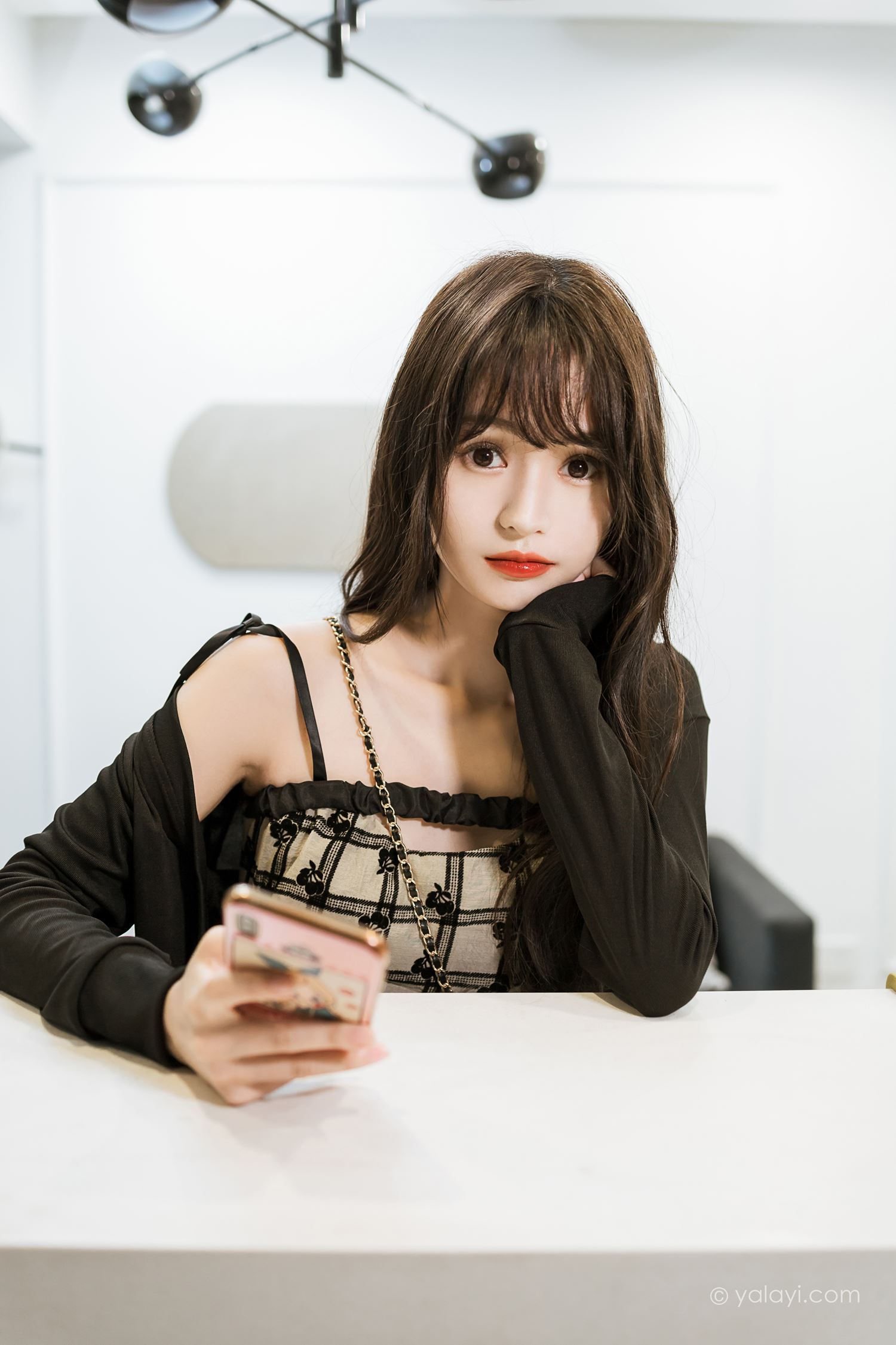 图片[23]-[YALAYI雅拉伊] 2022.09.05 NO.971 温柔的夜 小亭[47P] – 速更版-美库