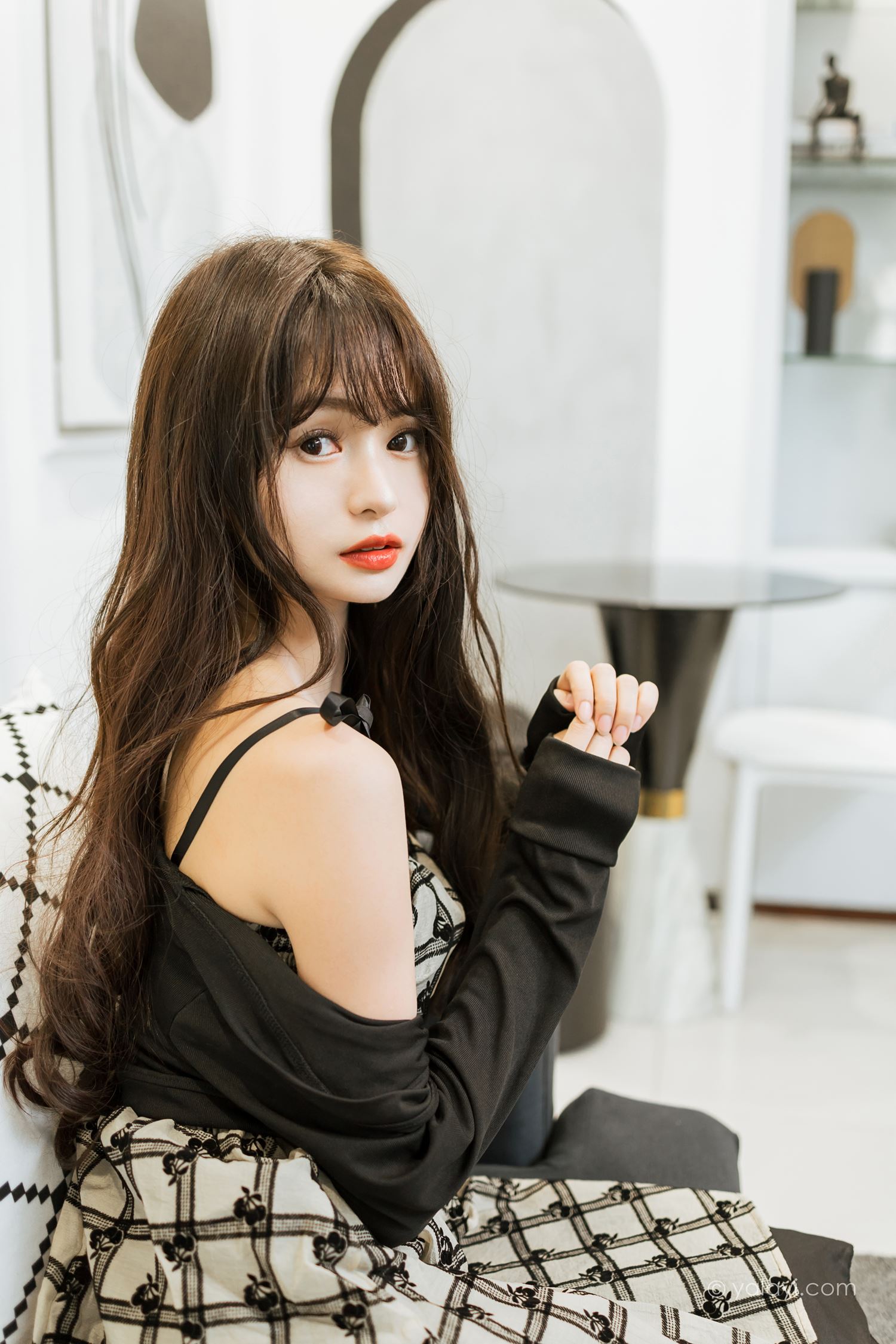 图片[48]-[YALAYI雅拉伊] 2022.09.05 NO.971 温柔的夜 小亭[47P] – 速更版-美库