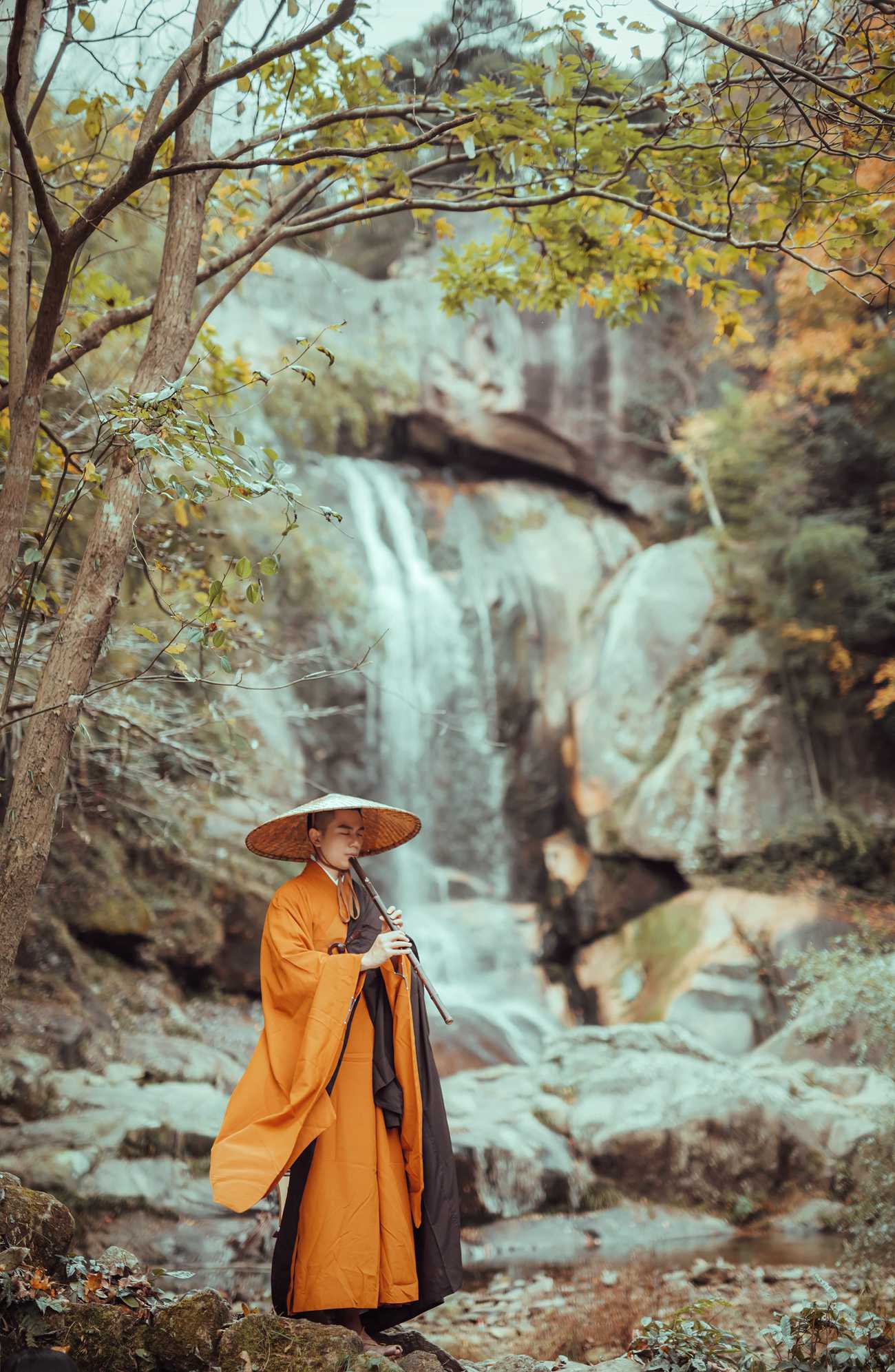 图片[16]-[YITUYU艺图语] 2021.09.29 天台行禅 五色石南叶 [32P] – 速更版-美库