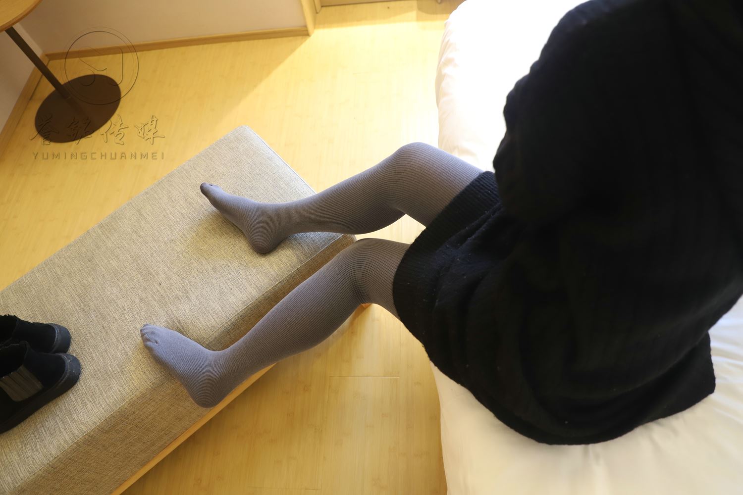 图片[72]-[誉铭传媒]袜足摄影 2019年 NO.007 长厚棉袜裸足[150P] – 速更版-美库