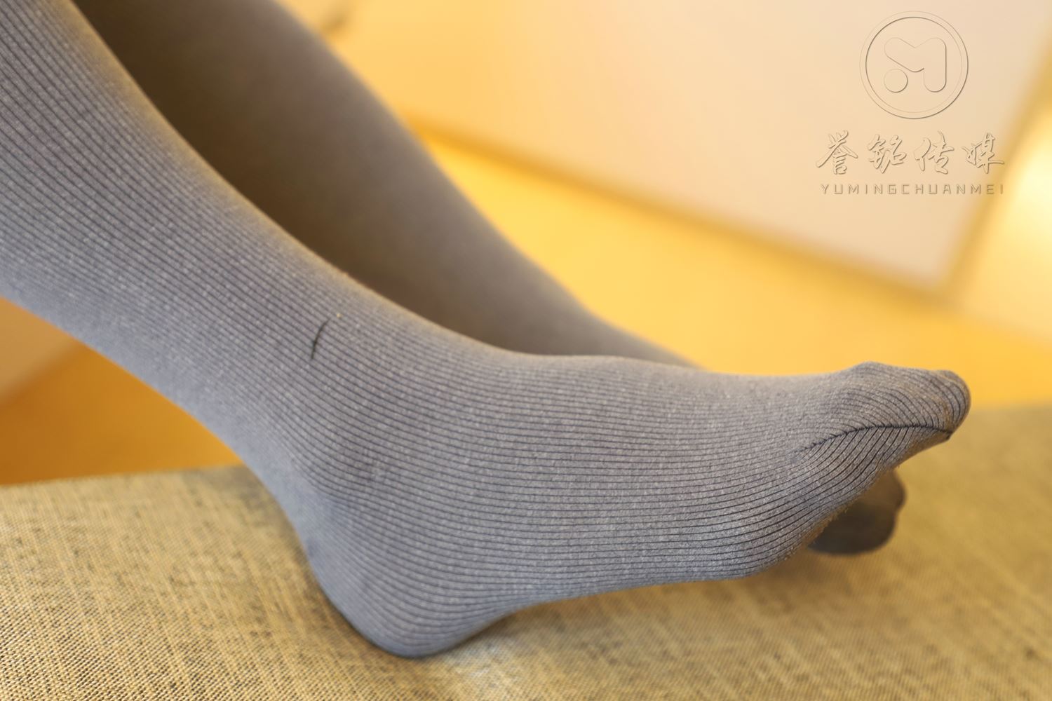 图片[77]-[誉铭传媒]袜足摄影 2019年 NO.007 长厚棉袜裸足[150P] – 速更版-美库