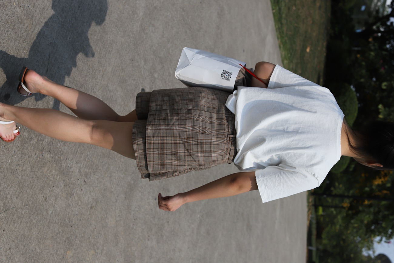 图片[96]-大西瓜爱牙膏-2019 6月活动 模特1（一） 裸足 [120P] – 速更版-美库