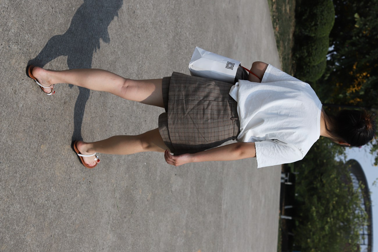 图片[97]-大西瓜爱牙膏-2019 6月活动 模特1（一） 裸足 [120P] – 速更版-美库