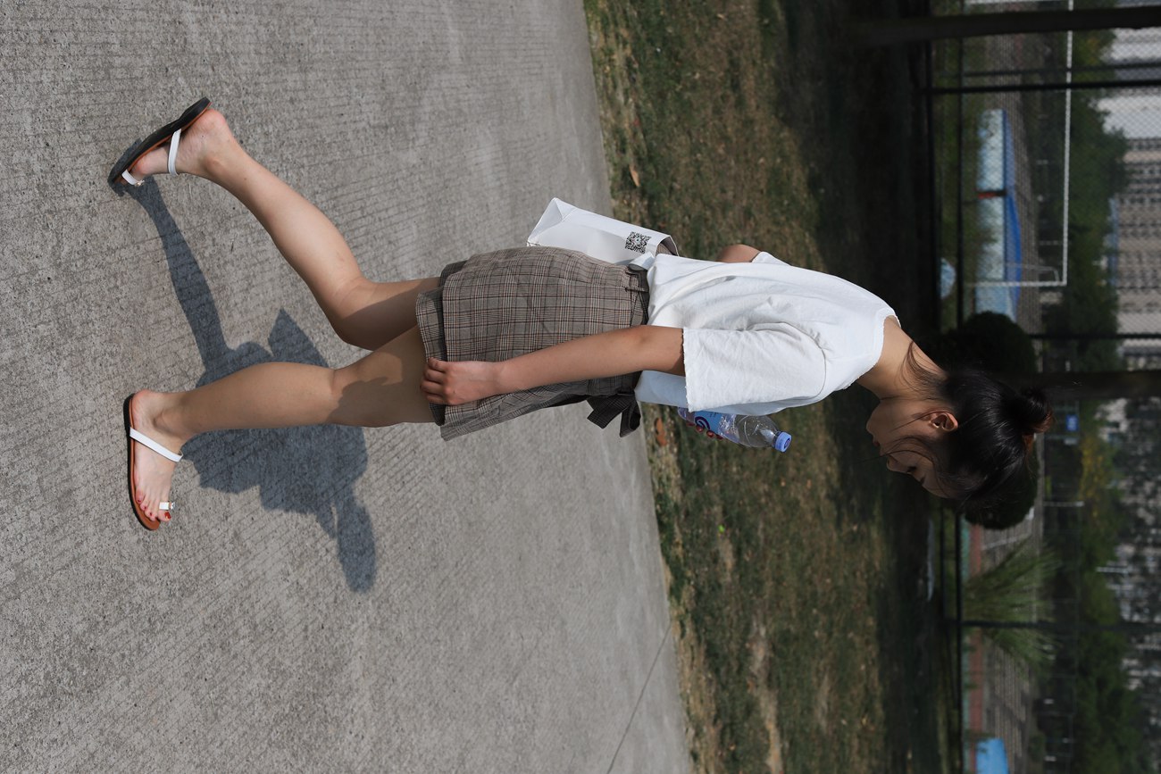 图片[103]-大西瓜爱牙膏-2019 6月活动 模特1（一） 裸足 [120P] – 速更版-美库