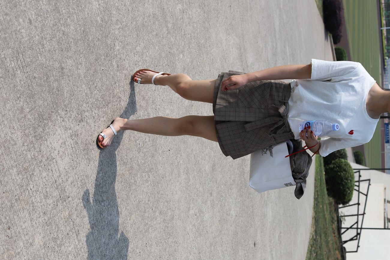 图片[106]-大西瓜爱牙膏-2019 6月活动 模特1（一） 裸足 [120P] – 速更版-美库