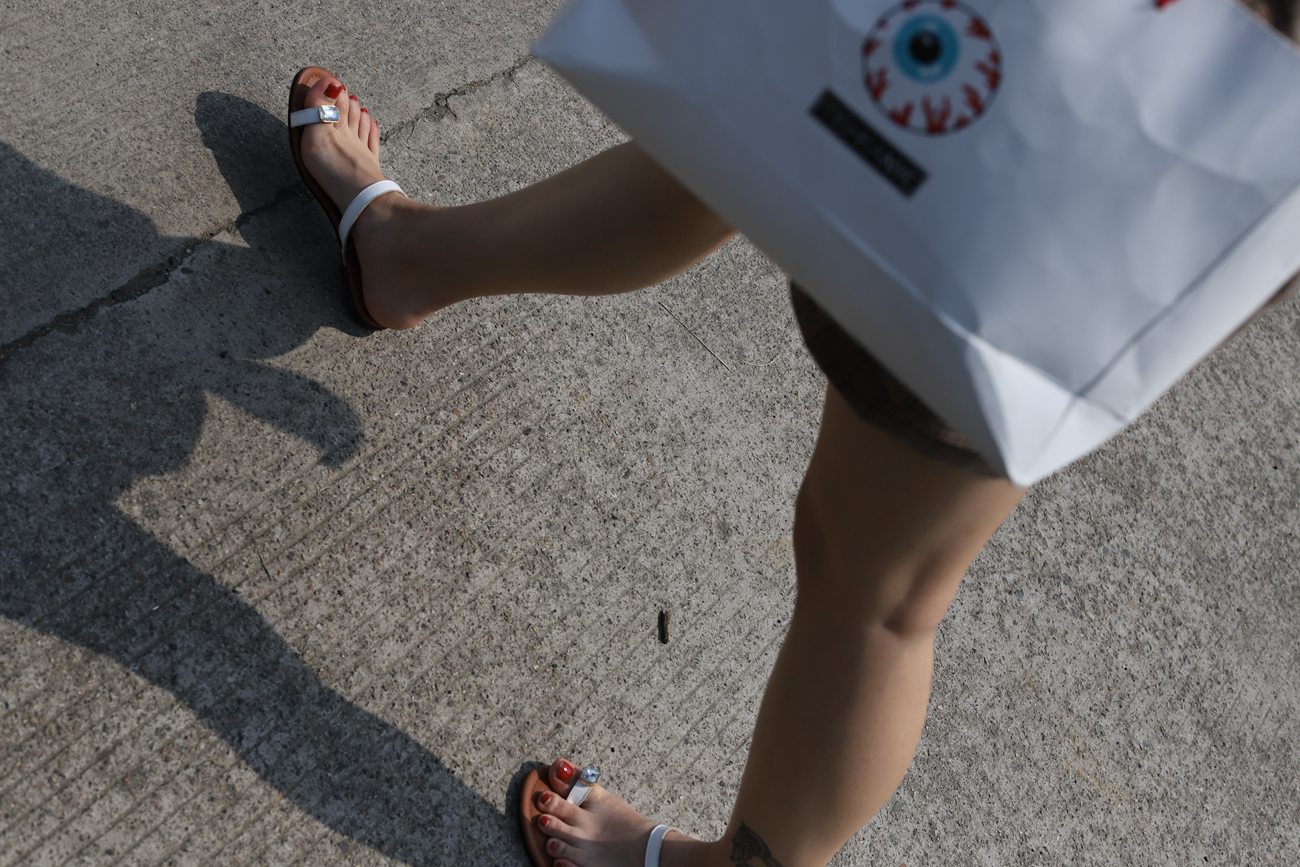 图片[114]-大西瓜爱牙膏-2019 6月活动 模特1（一） 裸足 [120P] – 速更版-美库