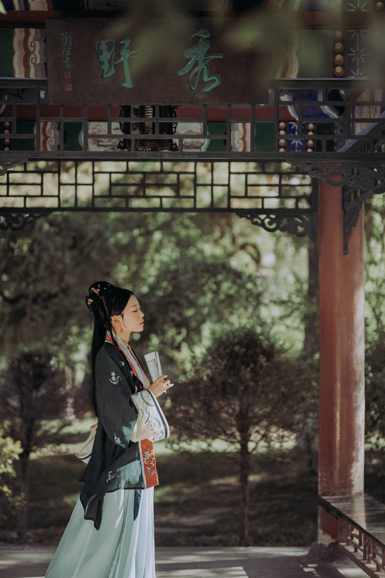 图片[15]-[YITUYU艺图语] 2021.10.06 伤春逝 茜茜 [25P] – 速更版-美库