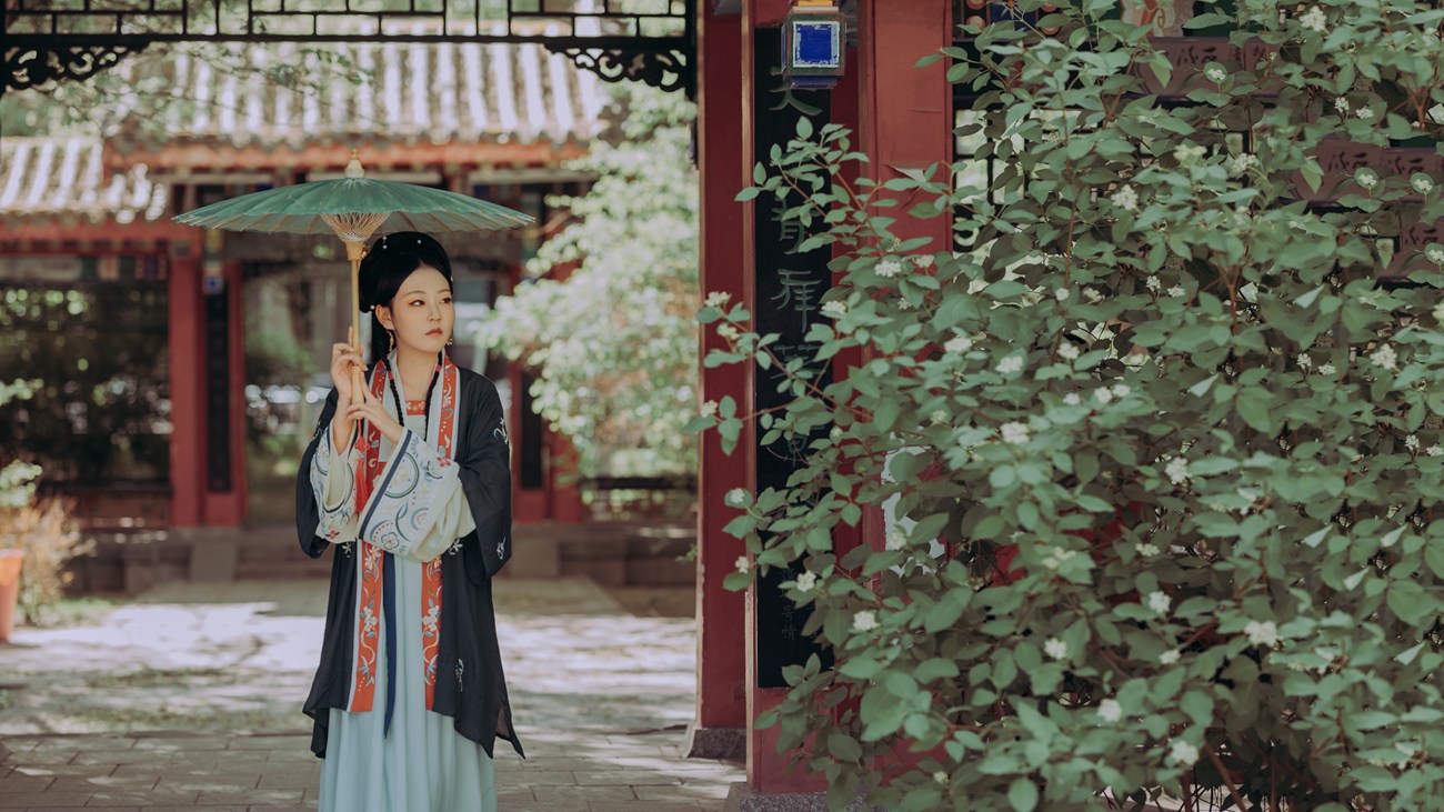 图片[22]-[YITUYU艺图语] 2021.10.06 伤春逝 茜茜 [25P] – 速更版-美库