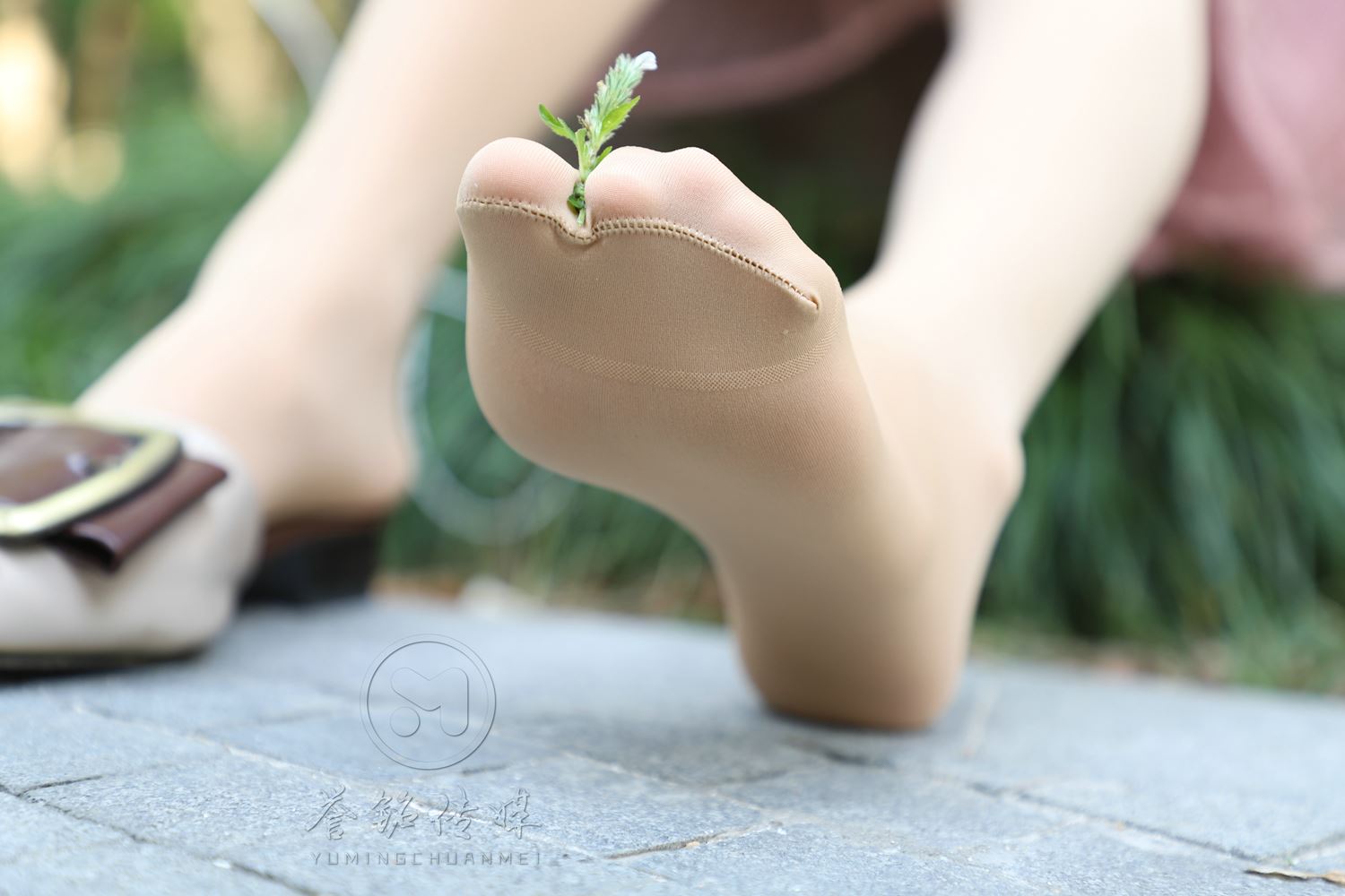 图片[27]-[誉铭传媒]袜足摄影 2019年 NO.009 肉丝裸足[121P] – 速更版-美库