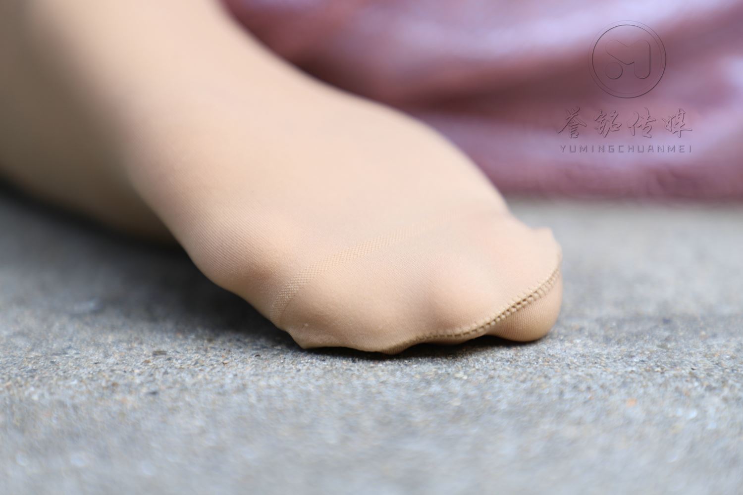 图片[51]-[誉铭传媒]袜足摄影 2019年 NO.009 肉丝裸足[121P] – 速更版-美库