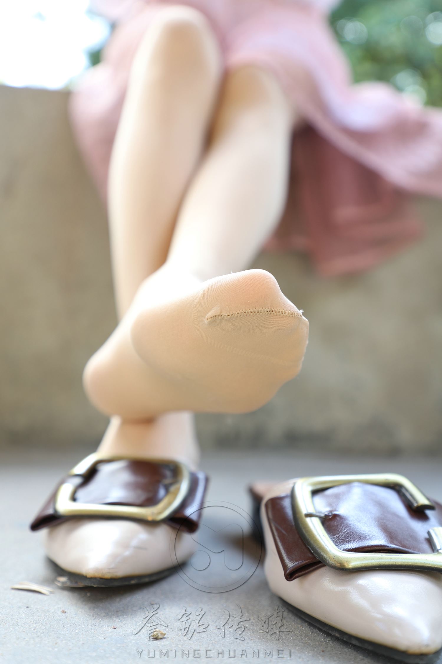 图片[61]-[誉铭传媒]袜足摄影 2019年 NO.009 肉丝裸足[121P] – 速更版-美库