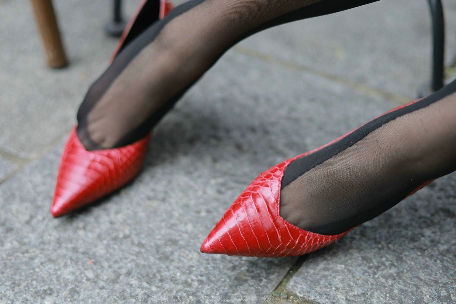 图片[36]-[IESS异思趣向] 2022.04.25 丝享家1070：小婕《红鞋职业装》[88P] – 速更版-美库