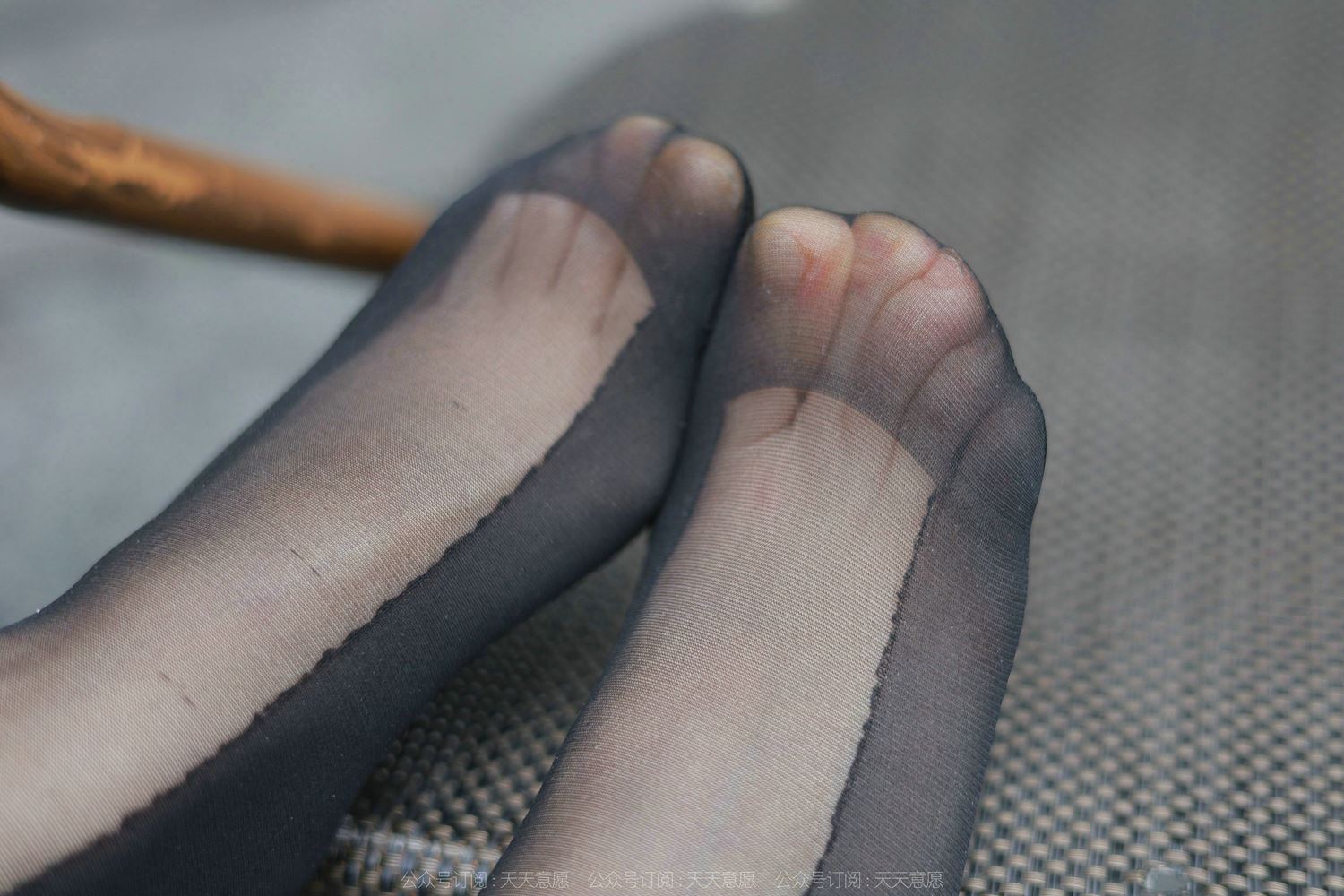 图片[75]-[IESS异思趣向] 2022.04.25 丝享家1070：小婕《红鞋职业装》[88P] – 速更版-美库