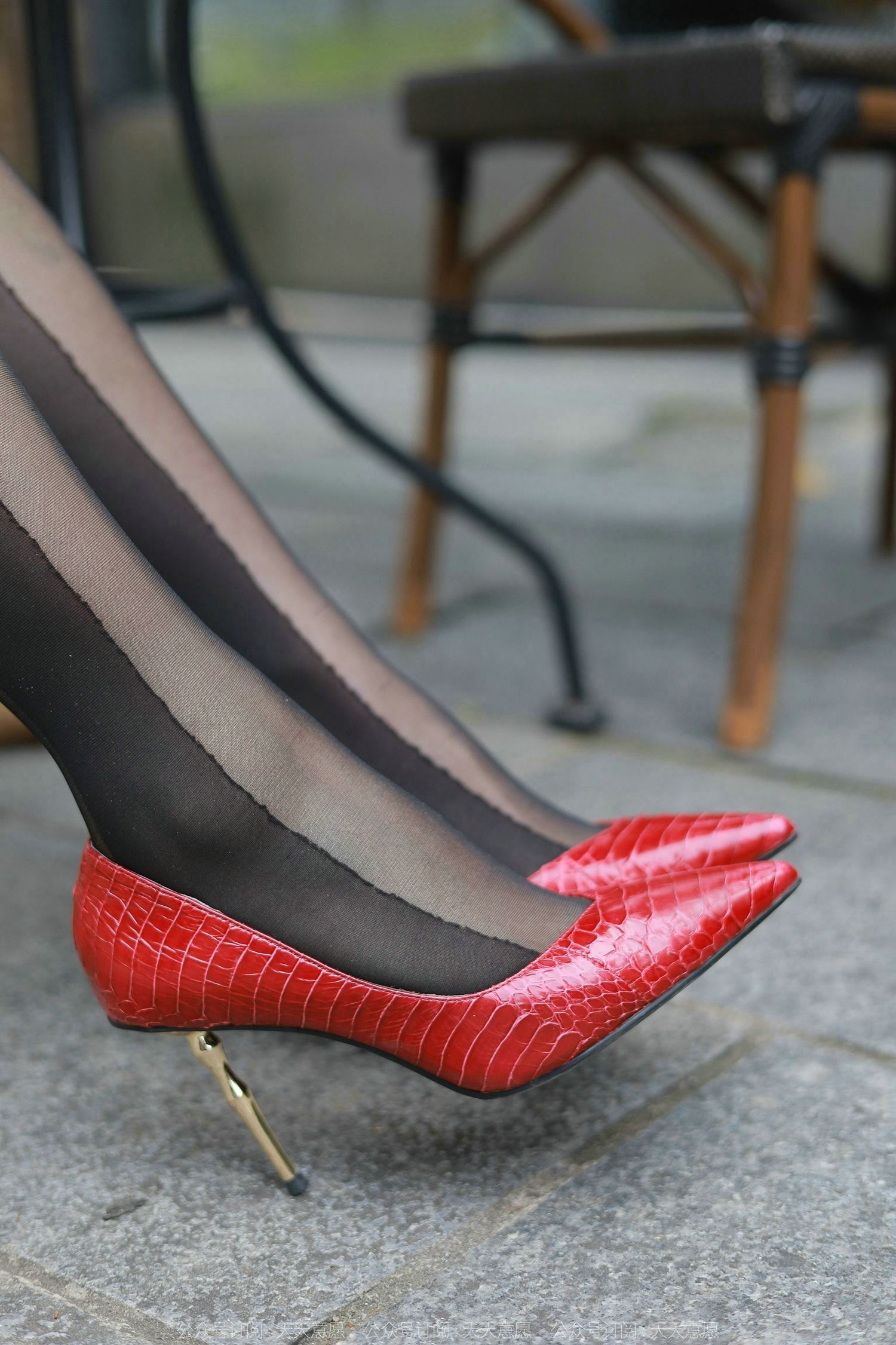 图片[82]-[IESS异思趣向] 2022.04.25 丝享家1070：小婕《红鞋职业装》[88P] – 速更版-美库