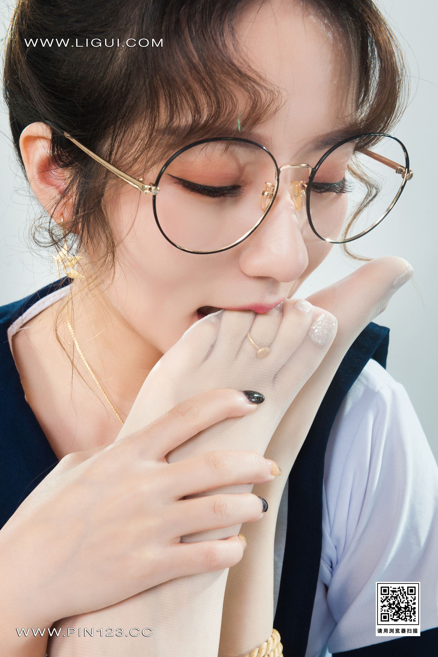 图片[22]-[Ligui丽柜]2022.09.16 双生花-紧缚花季 小智贤&汐汐[90+1P] – 速更版-美库