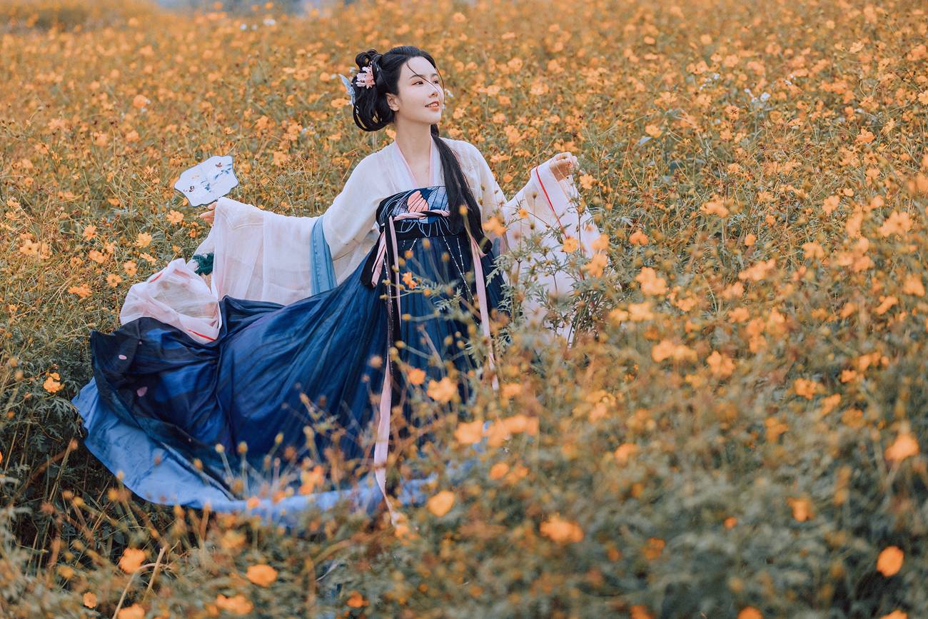 图片[21]-[YITUYU艺图语] 2021.10.08 秋日芳菲 三重子 [23P] – 速更版-美库