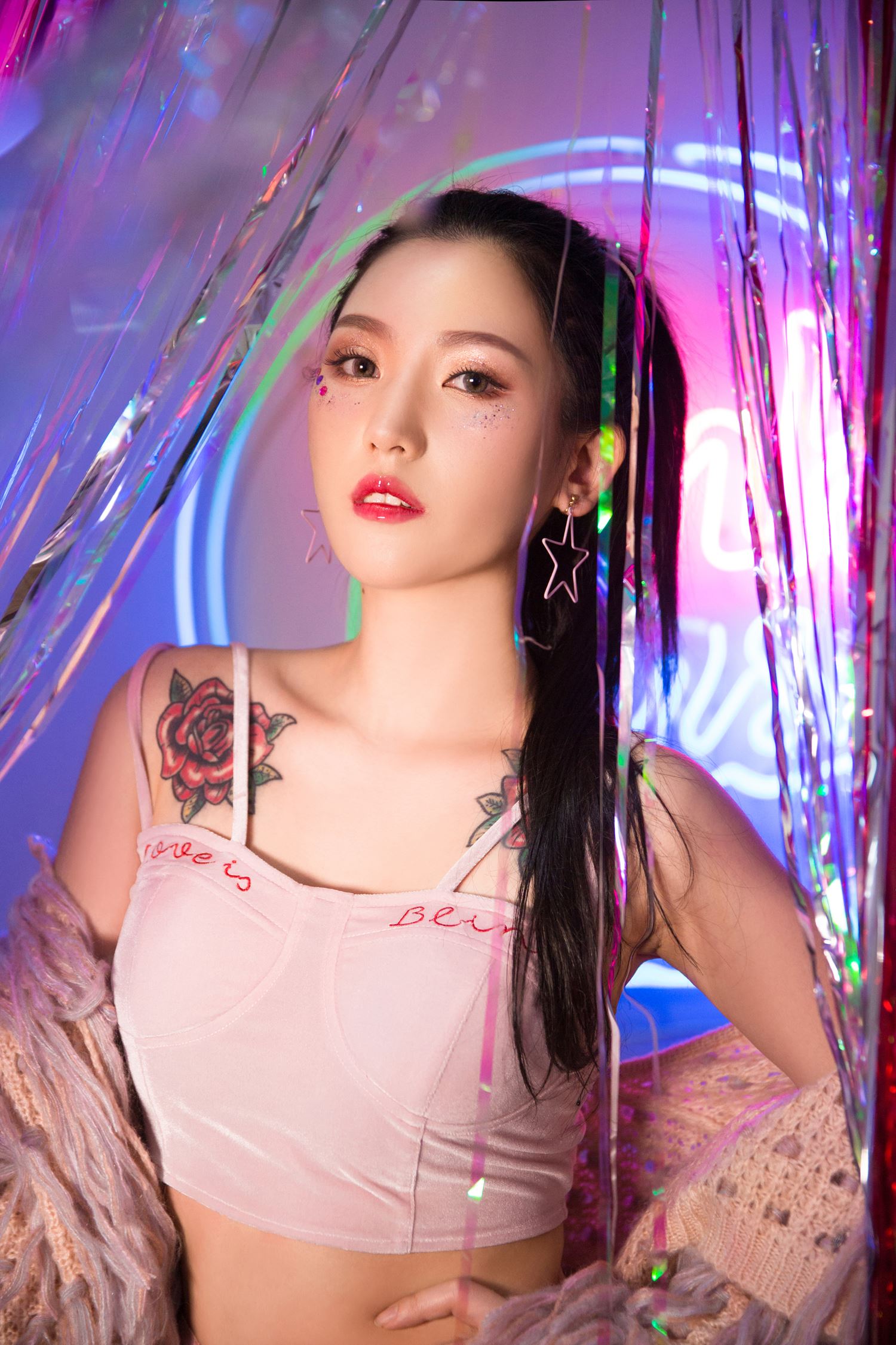 图片[21]-[YALAYI雅拉伊]2022.09.07 NO.972 热辣辣[25+1P] – 速更版-美库