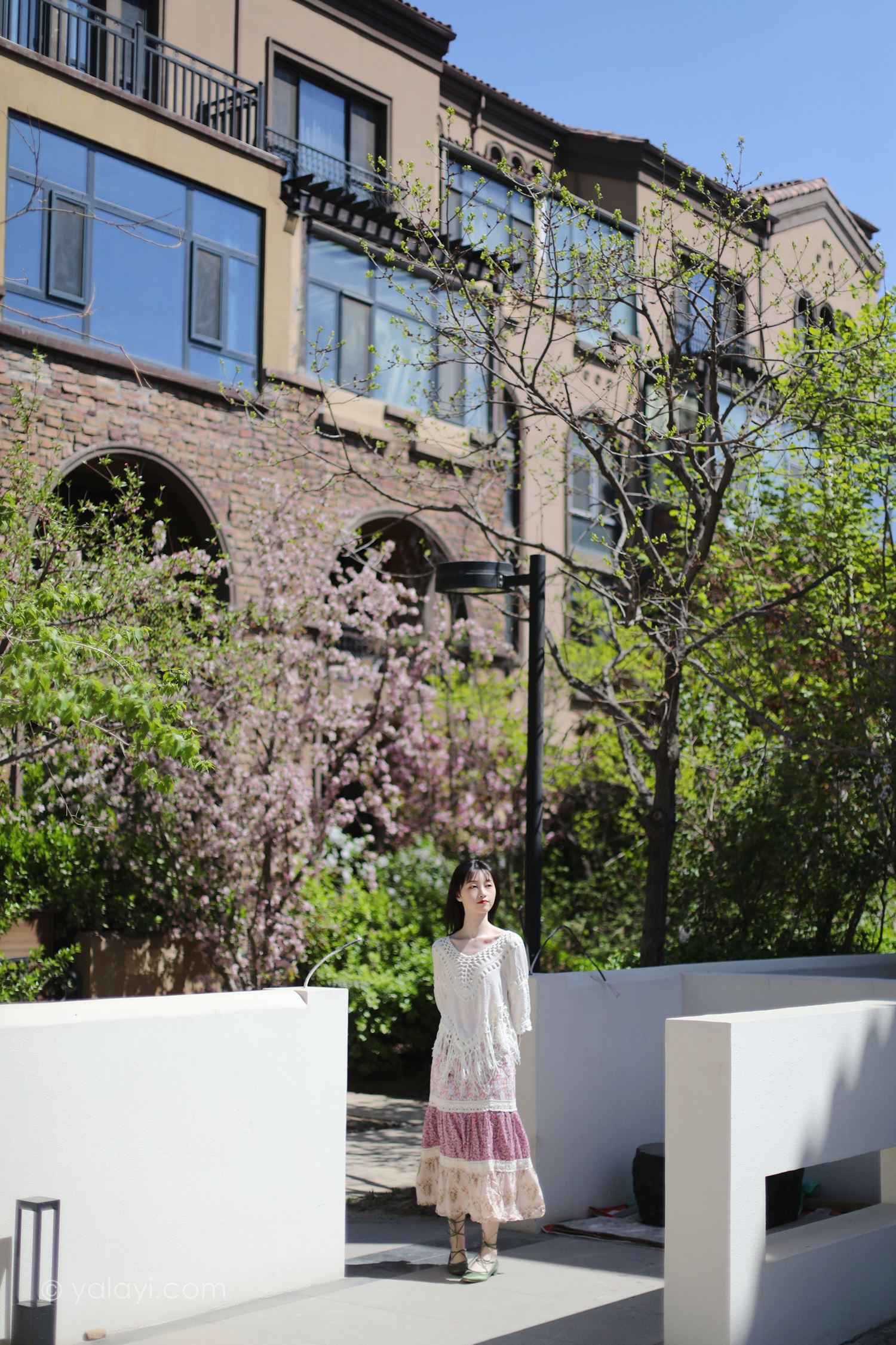 图片[27]-[YALAYI雅拉伊]2022.09.22 NO.975 光晕 京京[42+1P] – 速更版-美库