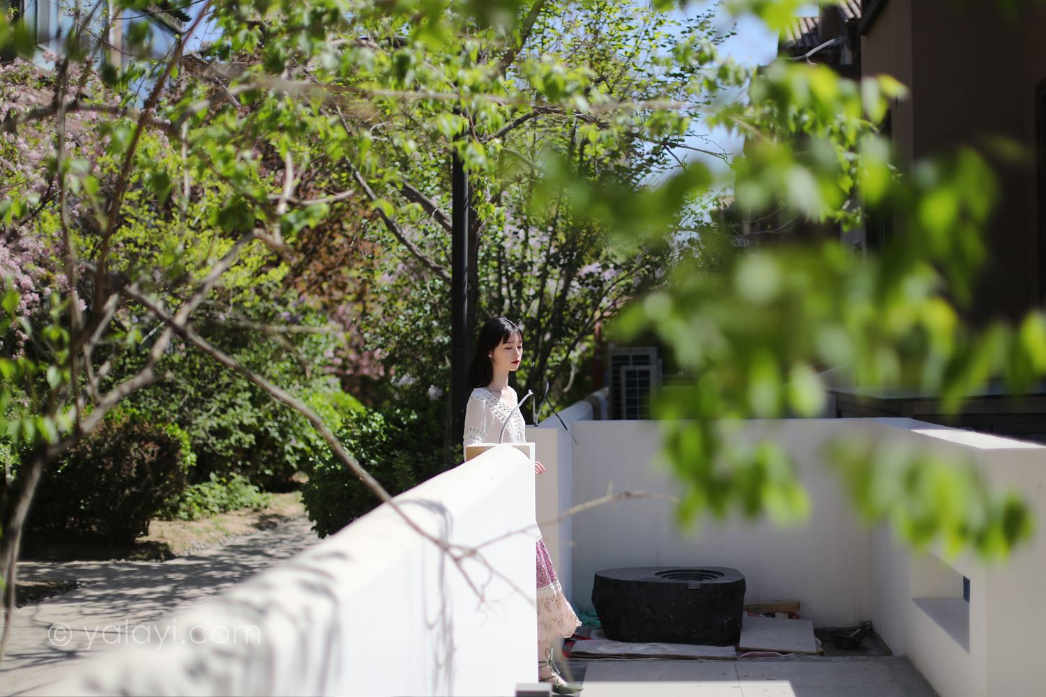 图片[28]-[YALAYI雅拉伊]2022.09.22 NO.975 光晕 京京[42+1P] – 速更版-美库