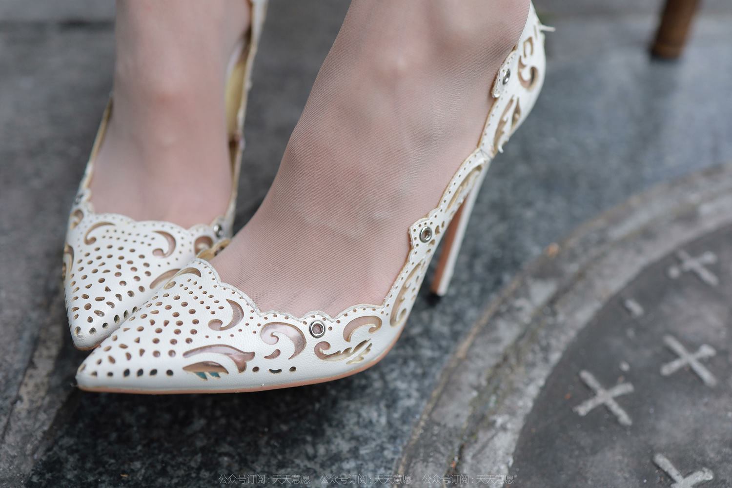 图片[11]-[IESS异思趣向] 耽丝 220609团团 [84P] – 速更版-美库