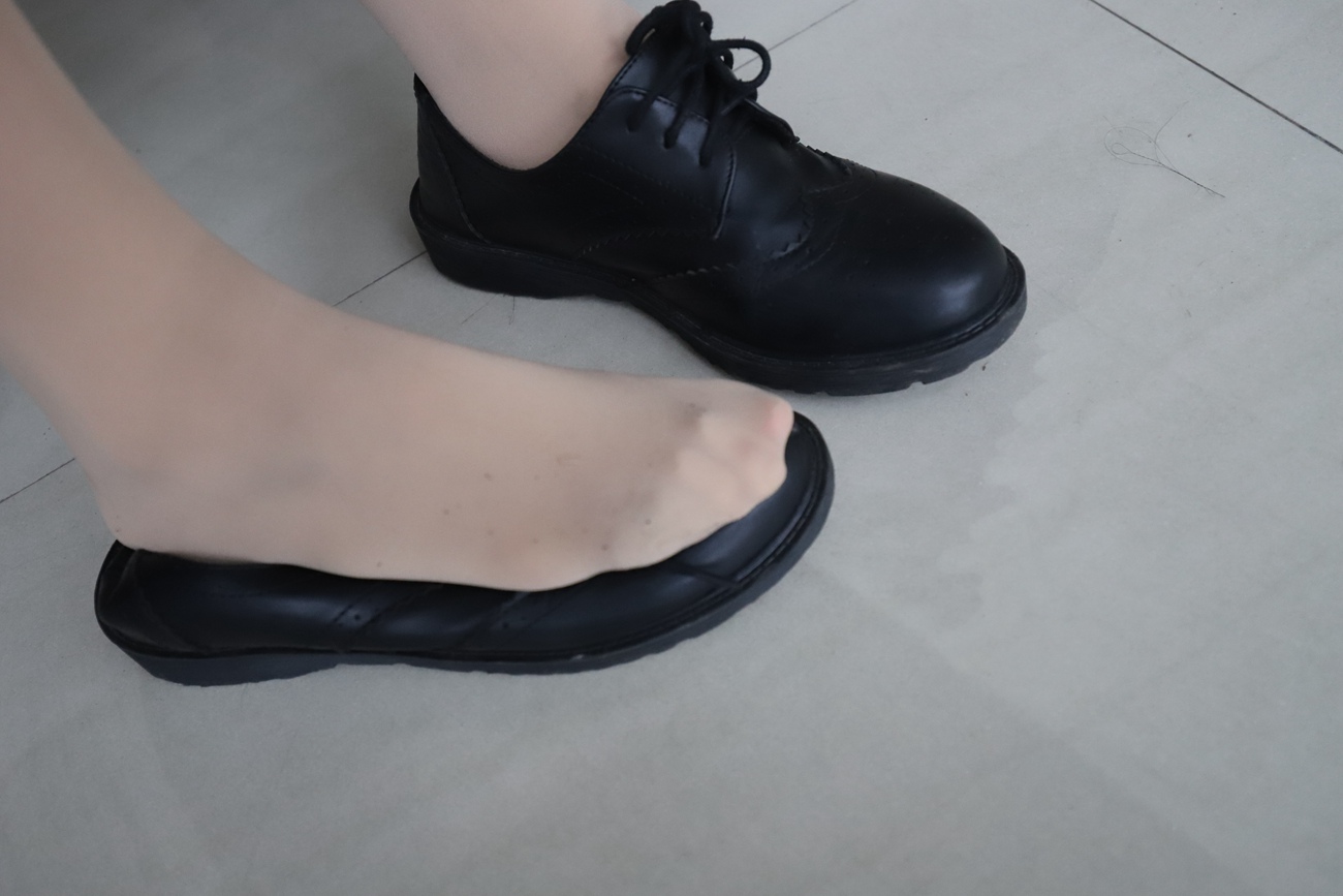 图片[18]-大西瓜爱牙膏-2019 6月活动 模特2（二） 肉丝裸足 [100] – 速更版-美库