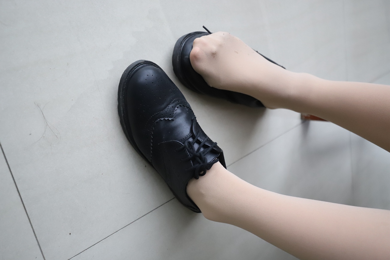 图片[25]-大西瓜爱牙膏-2019 6月活动 模特2（二） 肉丝裸足 [100] – 速更版-美库