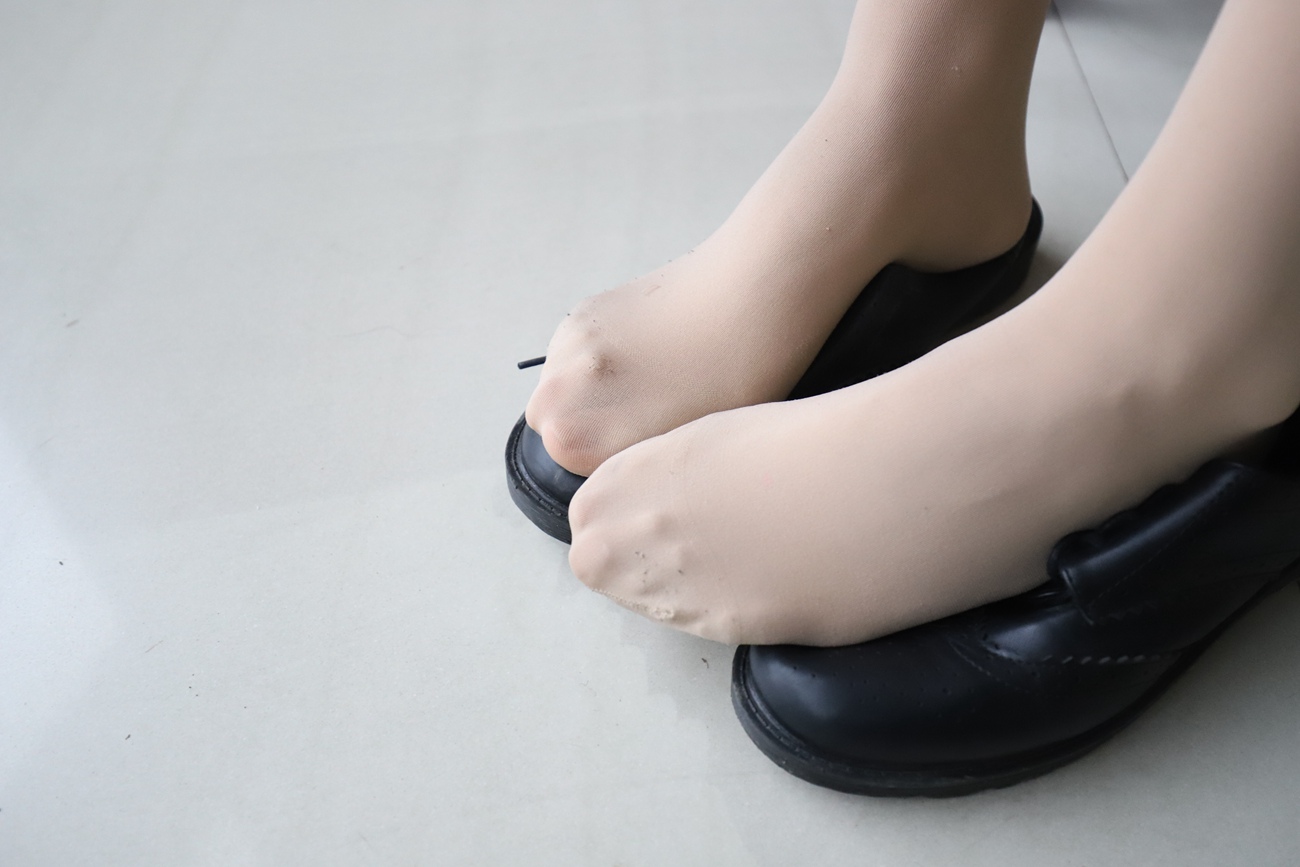 图片[31]-大西瓜爱牙膏-2019 6月活动 模特2（二） 肉丝裸足 [100] – 速更版-美库