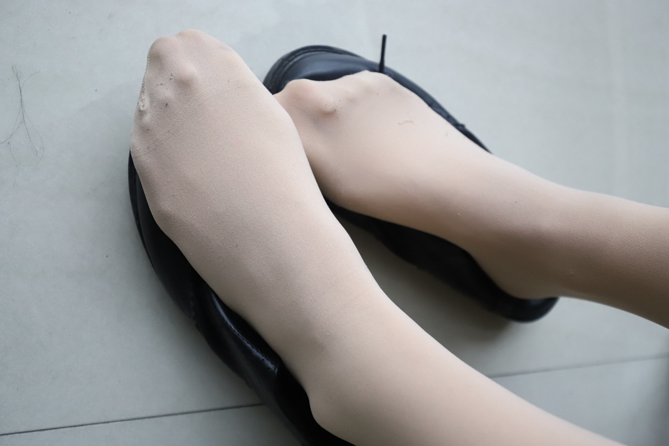 图片[42]-大西瓜爱牙膏-2019 6月活动 模特2（二） 肉丝裸足 [100] – 速更版-美库