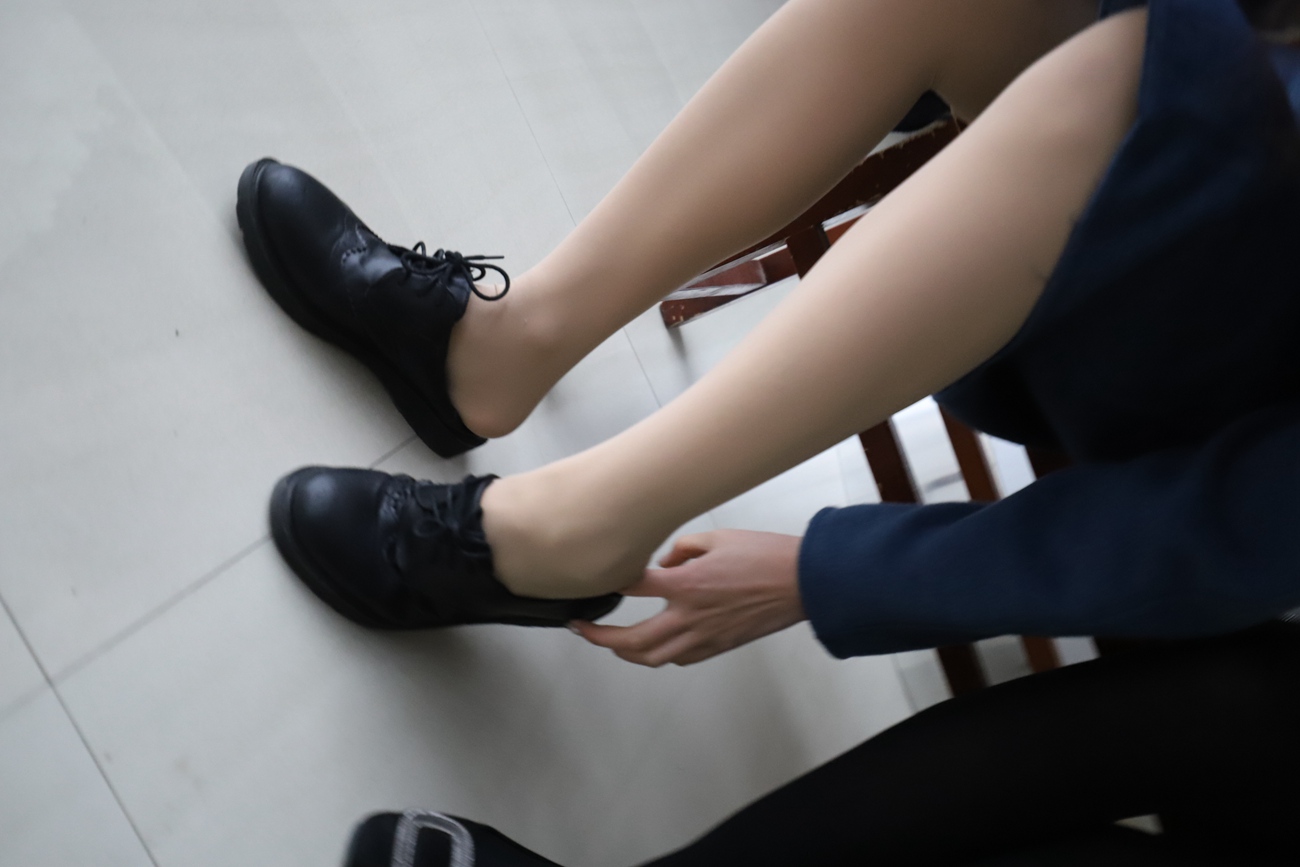 图片[101]-大西瓜爱牙膏-2019 6月活动 模特2（二） 肉丝裸足 [100] – 速更版-美库