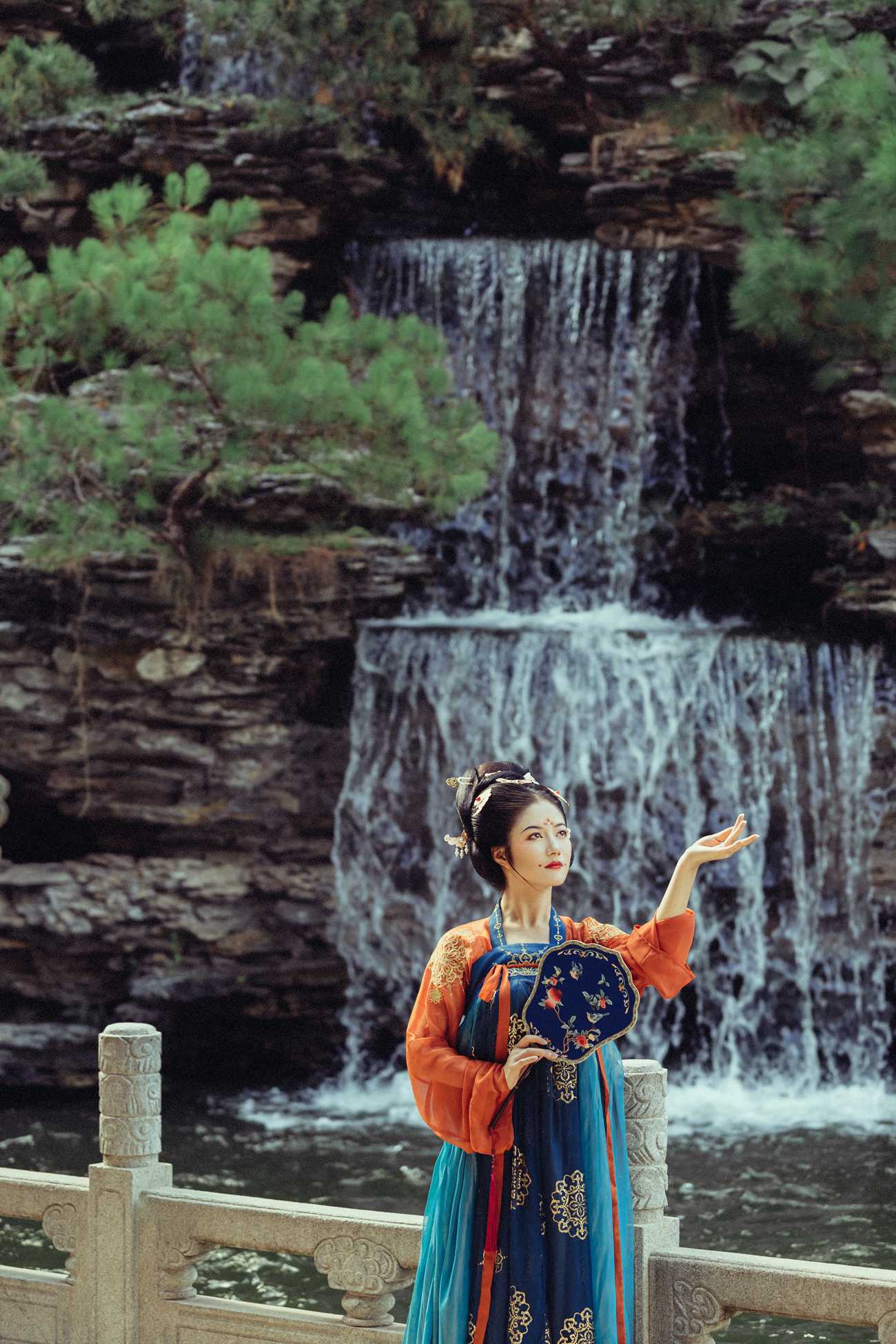 图片[24]-[YITUYU艺图语] 2021.10.09 美人行 梦南 [23P] – 速更版-美库