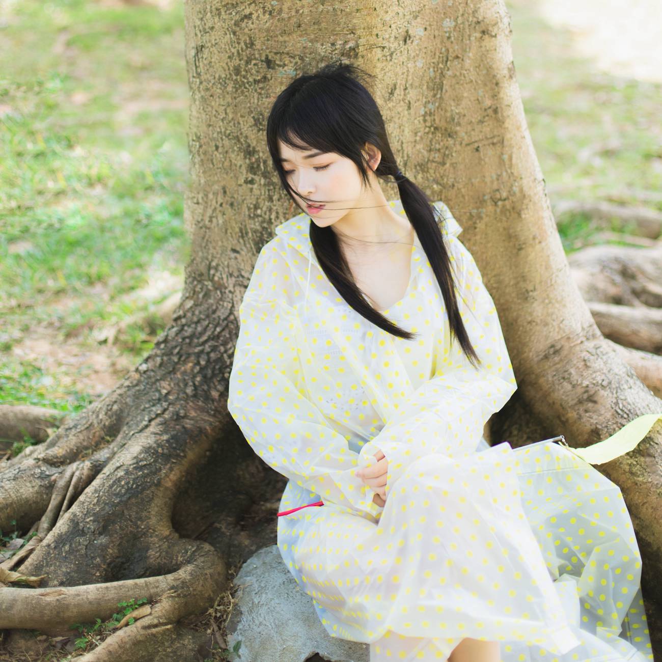 图片[15]-[YITUYU艺图语] 2021.10.11 任何天气 悠然 [22P] – 速更版-美库