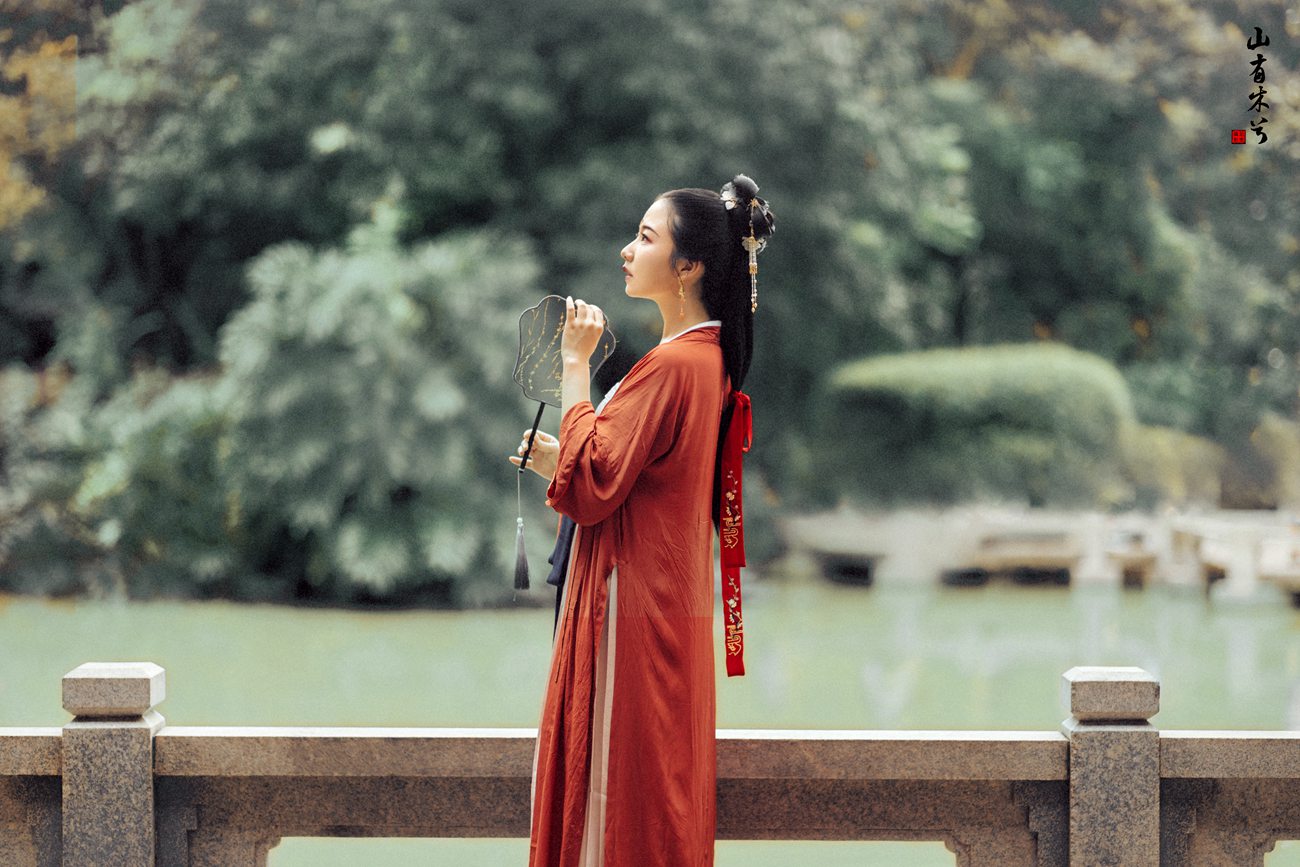 图片[23]-[YITUYU艺图语] 2021.10.11 山有木兮 mandy [27P] – 速更版-美库