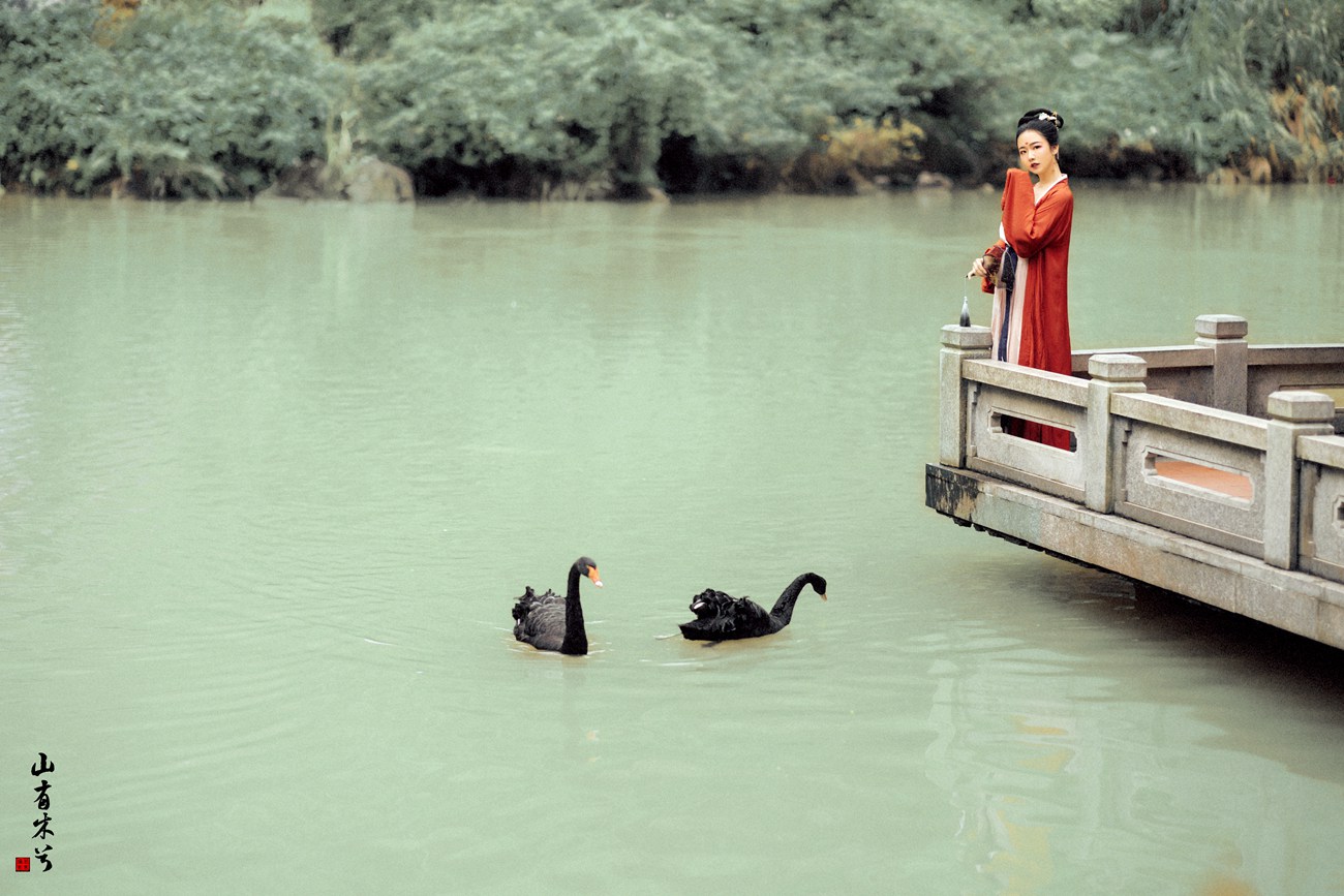 图片[28]-[YITUYU艺图语] 2021.10.11 山有木兮 mandy [27P] – 速更版-美库