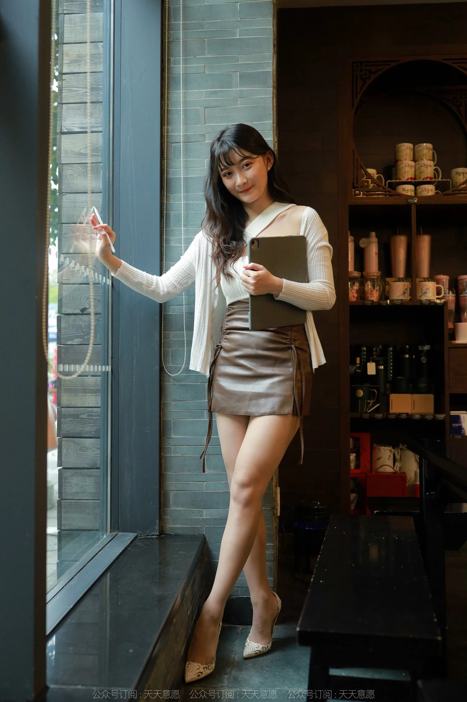 图片[17]-[IESS异思趣向] 2022.04.27 丝享家1072：秋秋《迷人事业线》[85P] – 速更版-美库