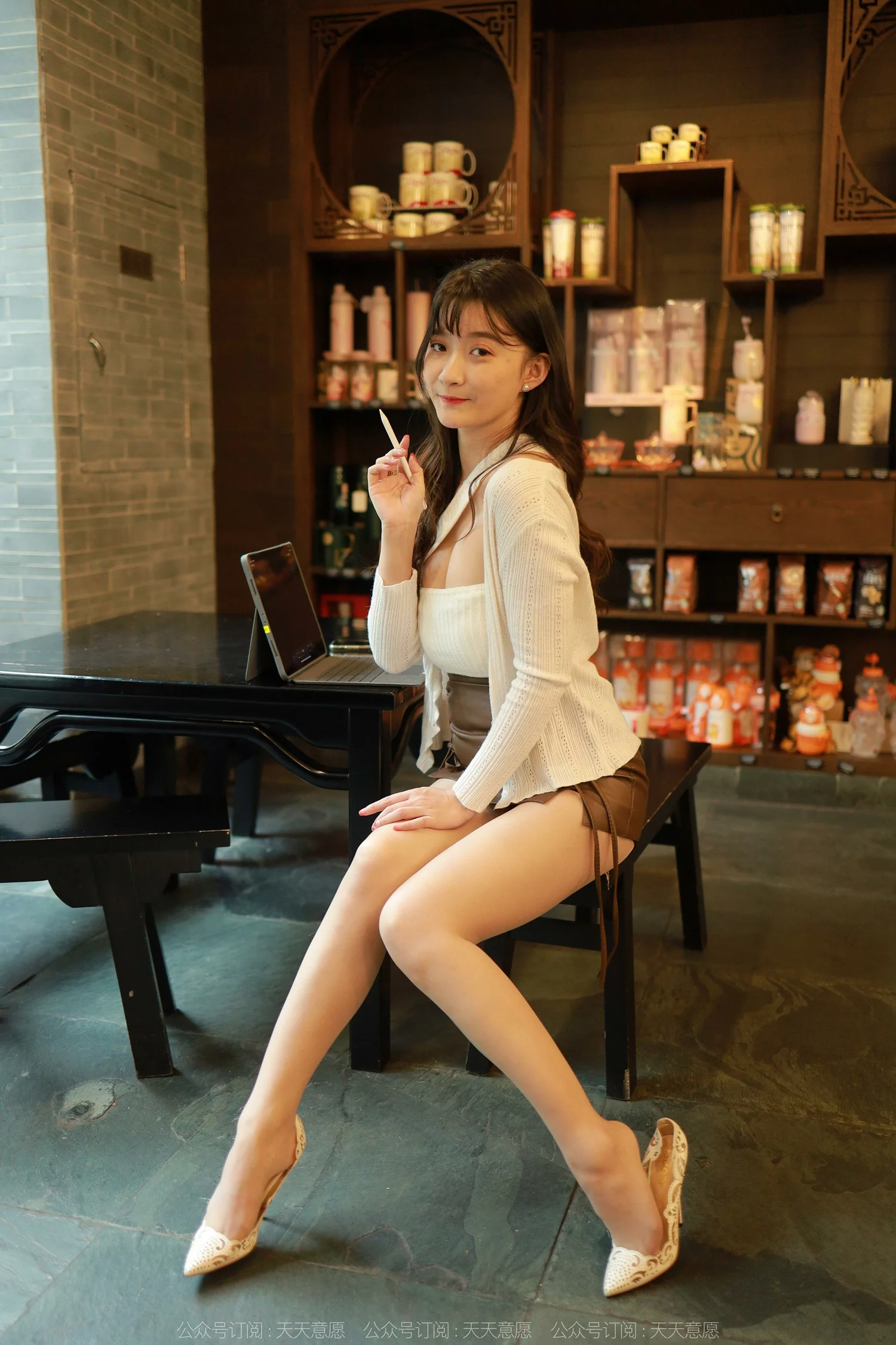 图片[66]-[IESS异思趣向] 2022.04.27 丝享家1072：秋秋《迷人事业线》[85P] – 速更版-美库