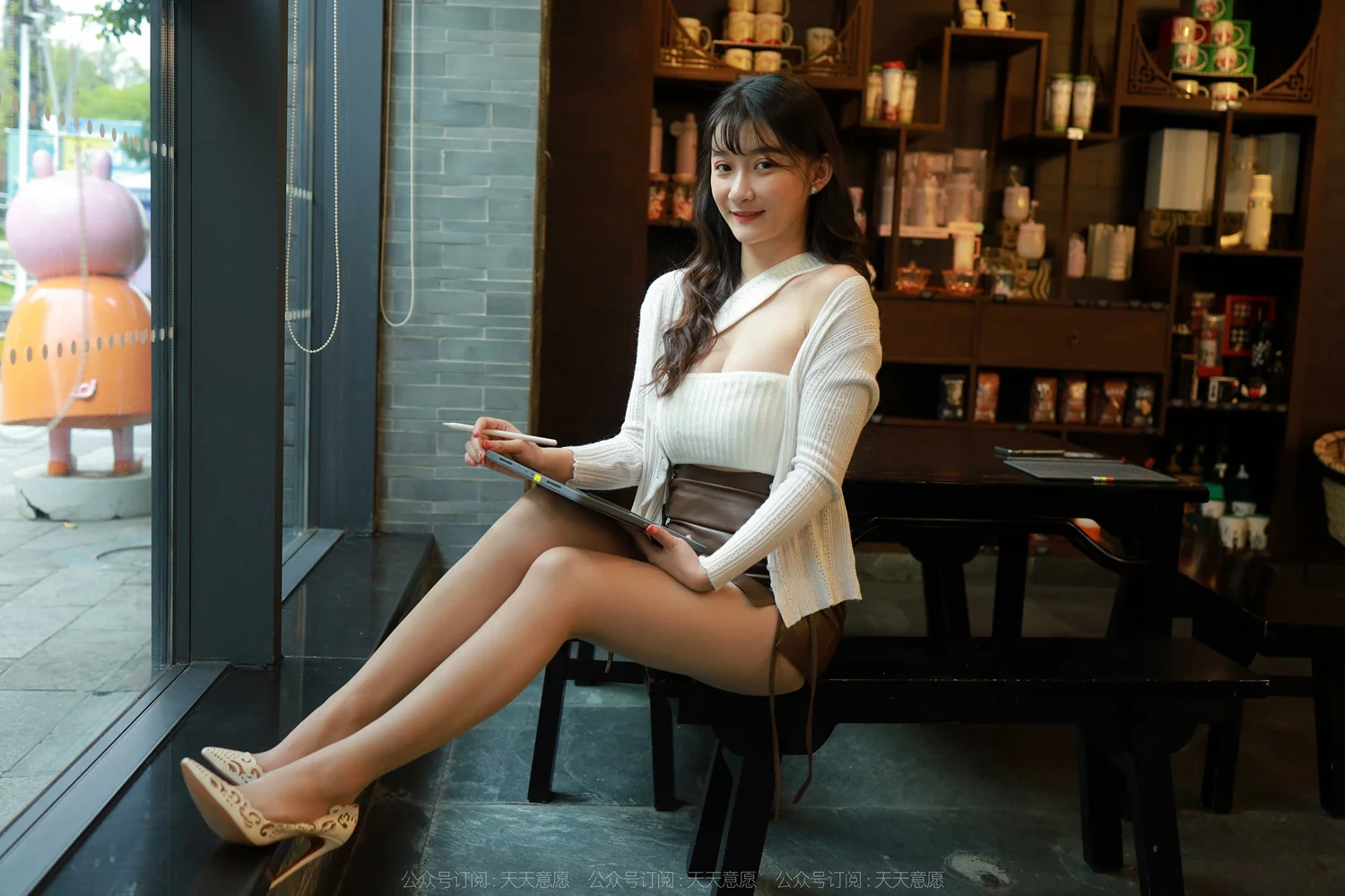 图片[81]-[IESS异思趣向] 2022.04.27 丝享家1072：秋秋《迷人事业线》[85P] – 速更版-美库