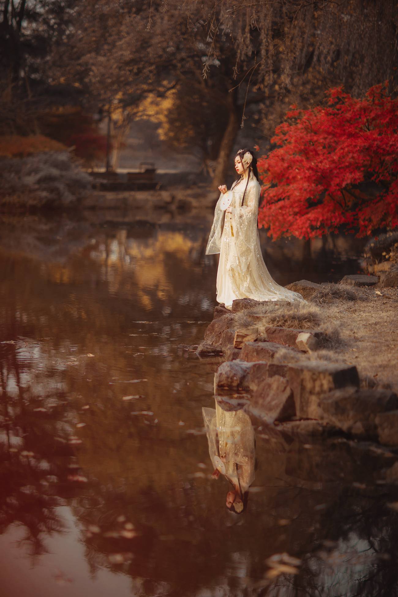 图片[13]-[YITUYU艺图语] 2021.10.14 鎏金 一千只大日日 [18P] – 速更版-美库